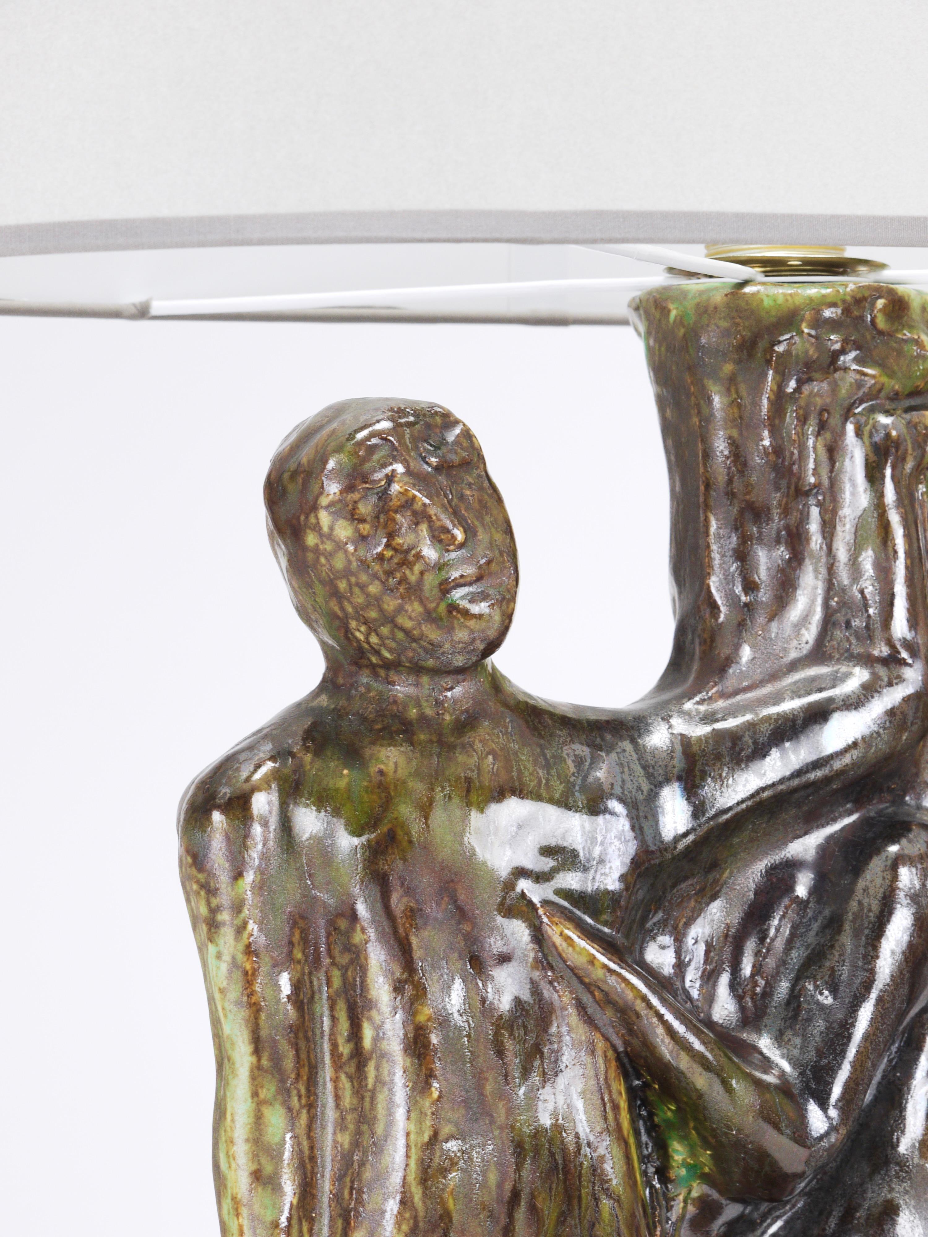 Sculptural Brutalist Art Table Lamp “Man and Woman by a Tree”, Italy, 1970s For Sale 10