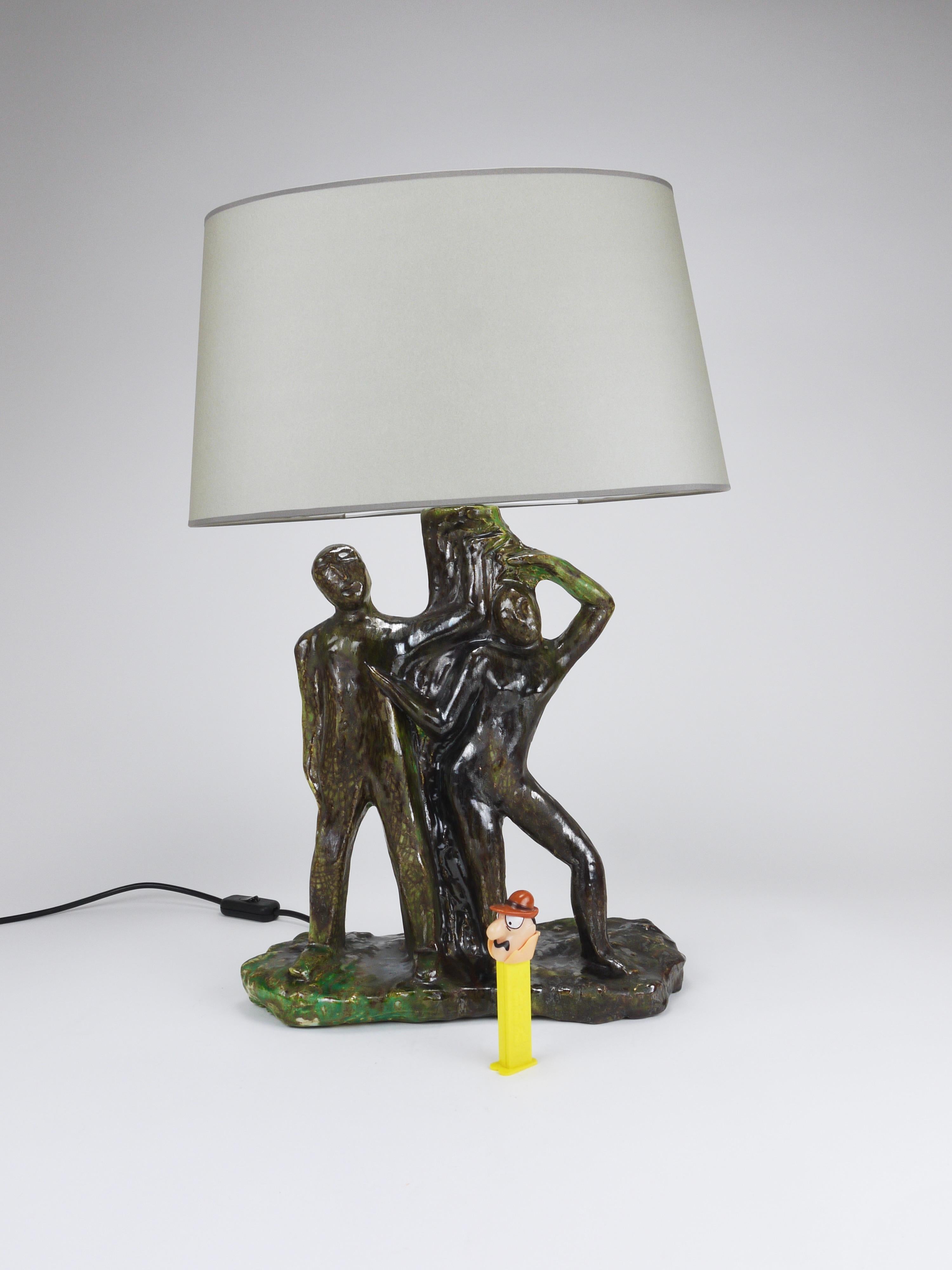 Sculptural Brutalist Art Table Lamp “Man and Woman by a Tree”, Italy, 1970s In Good Condition For Sale In Vienna, AT