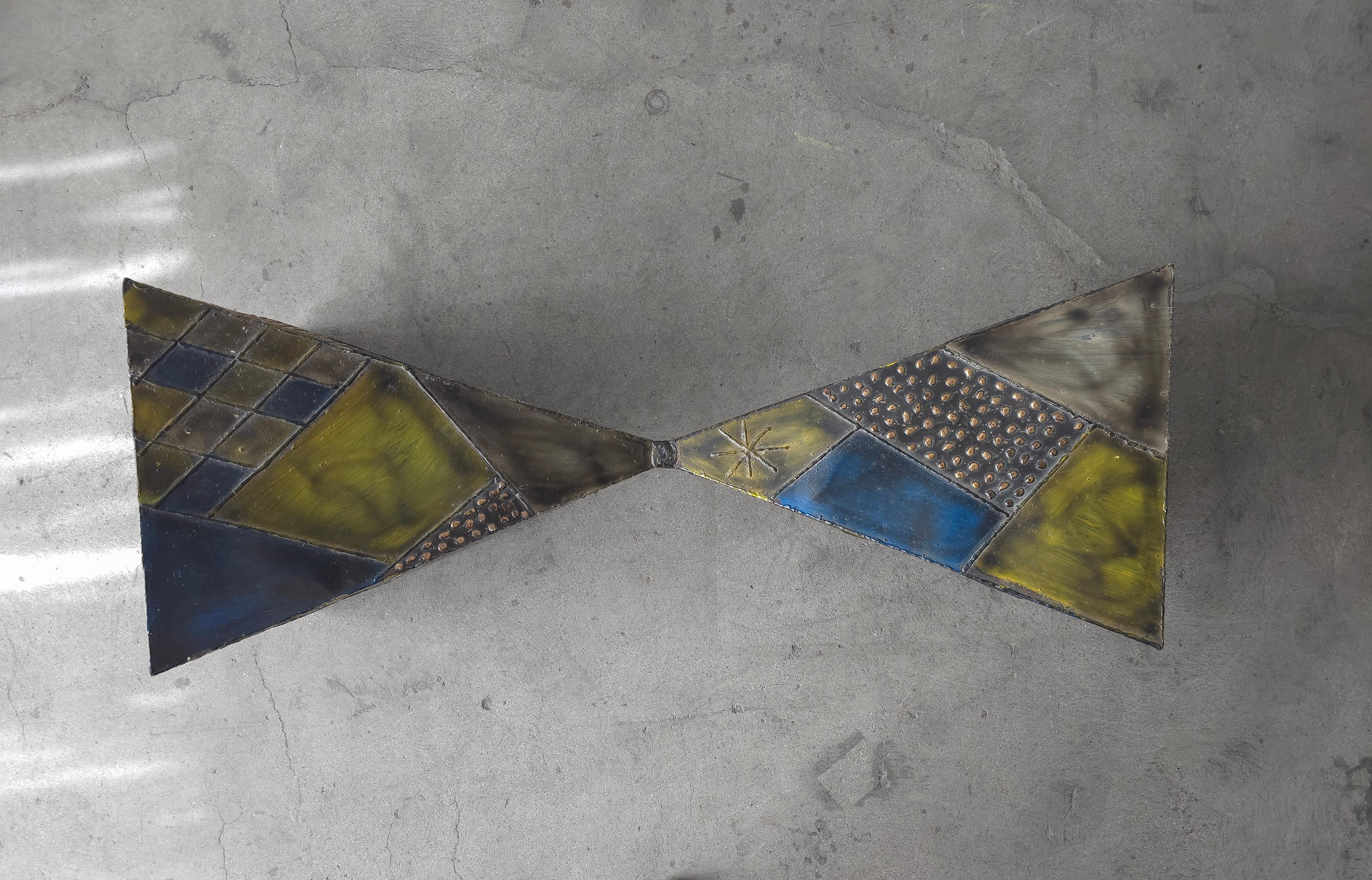 Sculptural Brutalist Coffee Table by Paul Evans For Sale 1