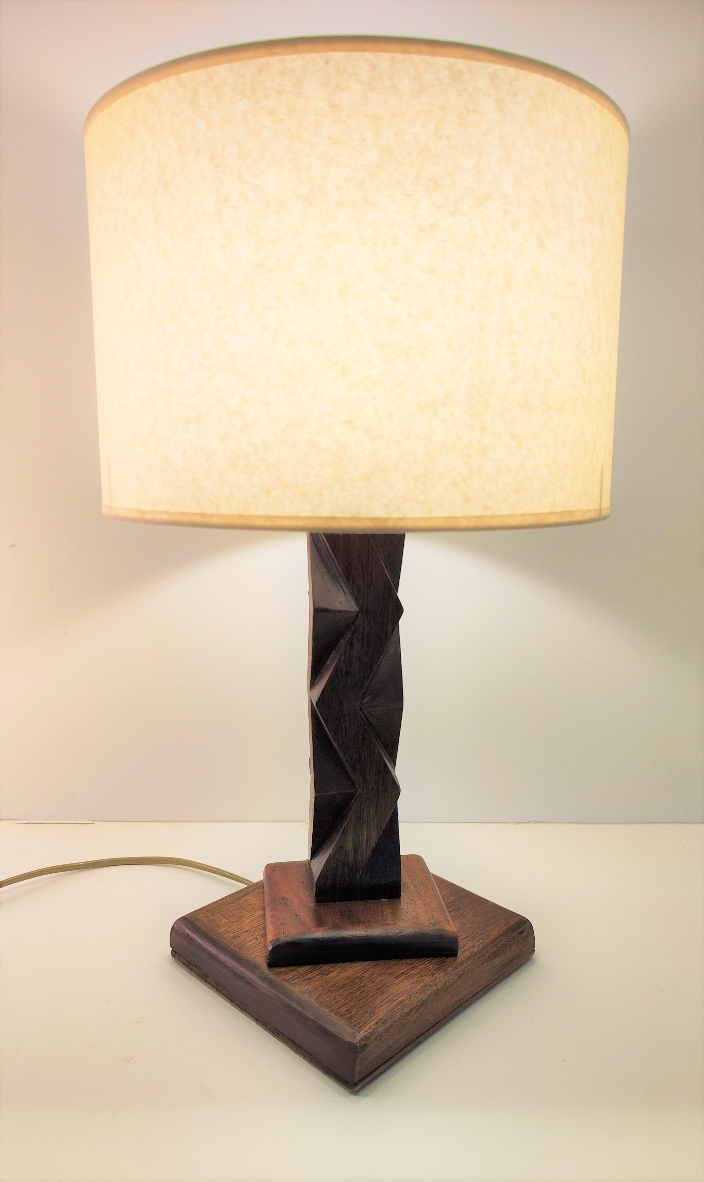 Sculptural Brutalist French Wood Lamp circa 1950 like Constantin Brancusi For Sale 1