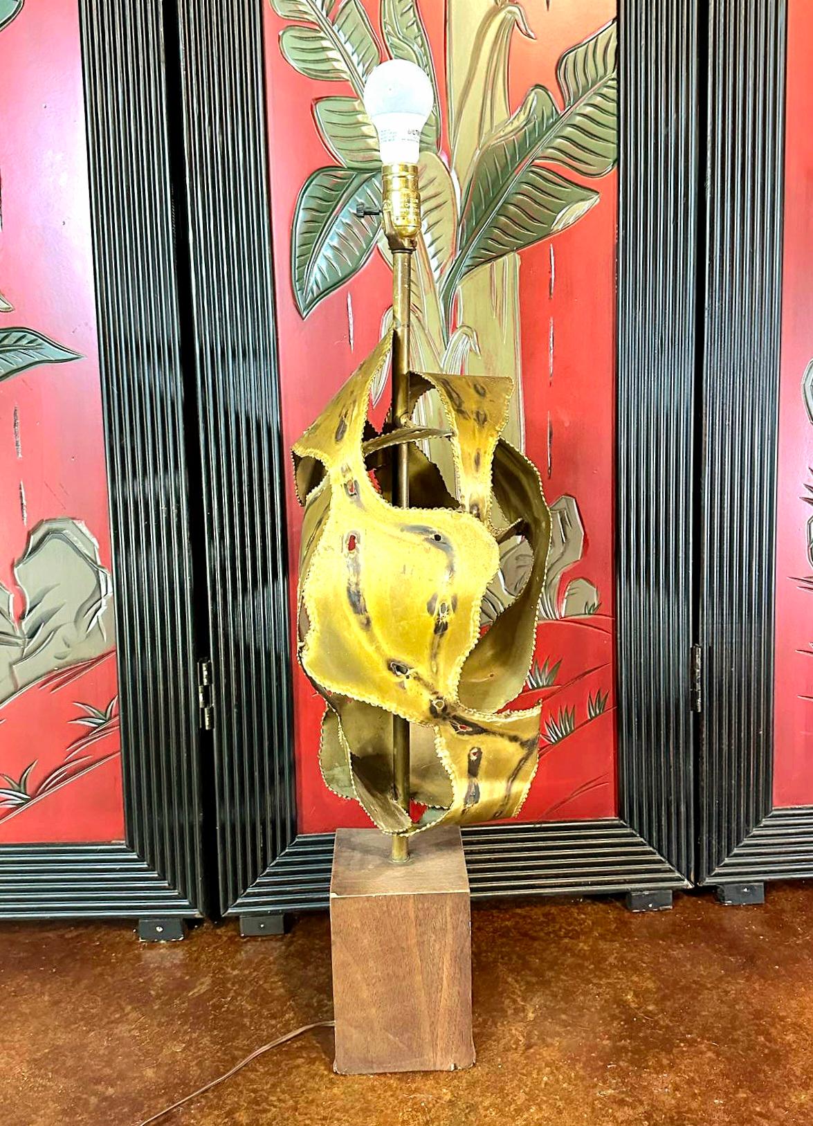 Skulpturale brutalistische Lampe von Laurel Lamp Mfg. Unternehmen im Angebot 5