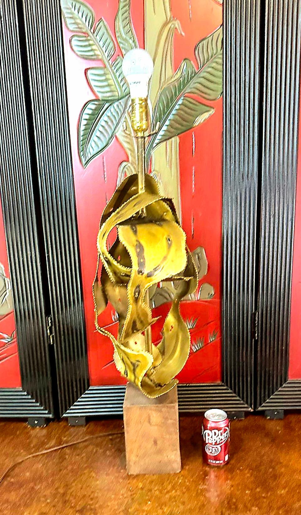 Skulpturale brutalistische Lampe von Laurel Lamp Mfg. Unternehmen im Angebot 1