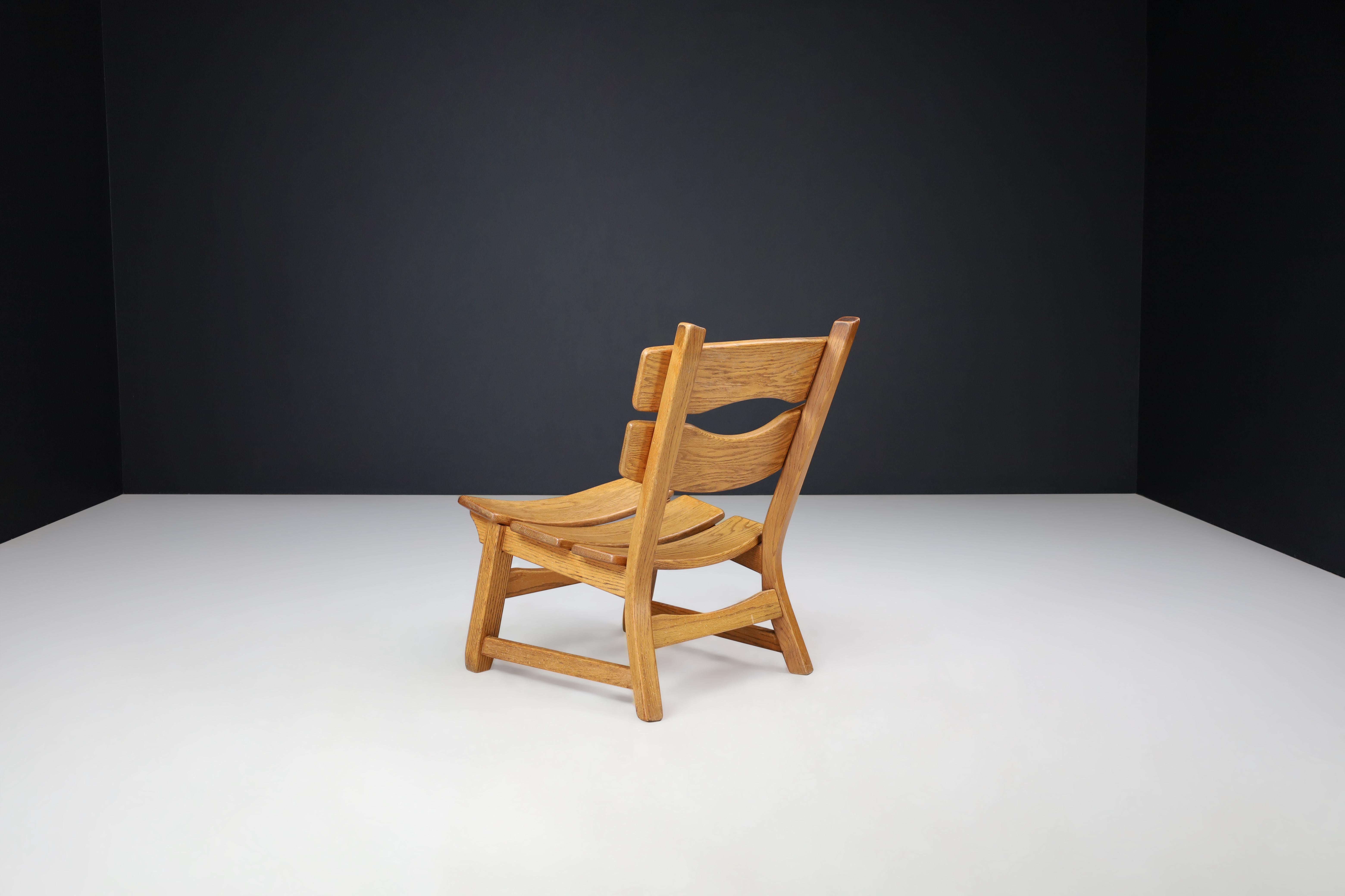 Sculptural Brutalist Lounge Chair in Blond Oak, France, 1960s For Sale 3