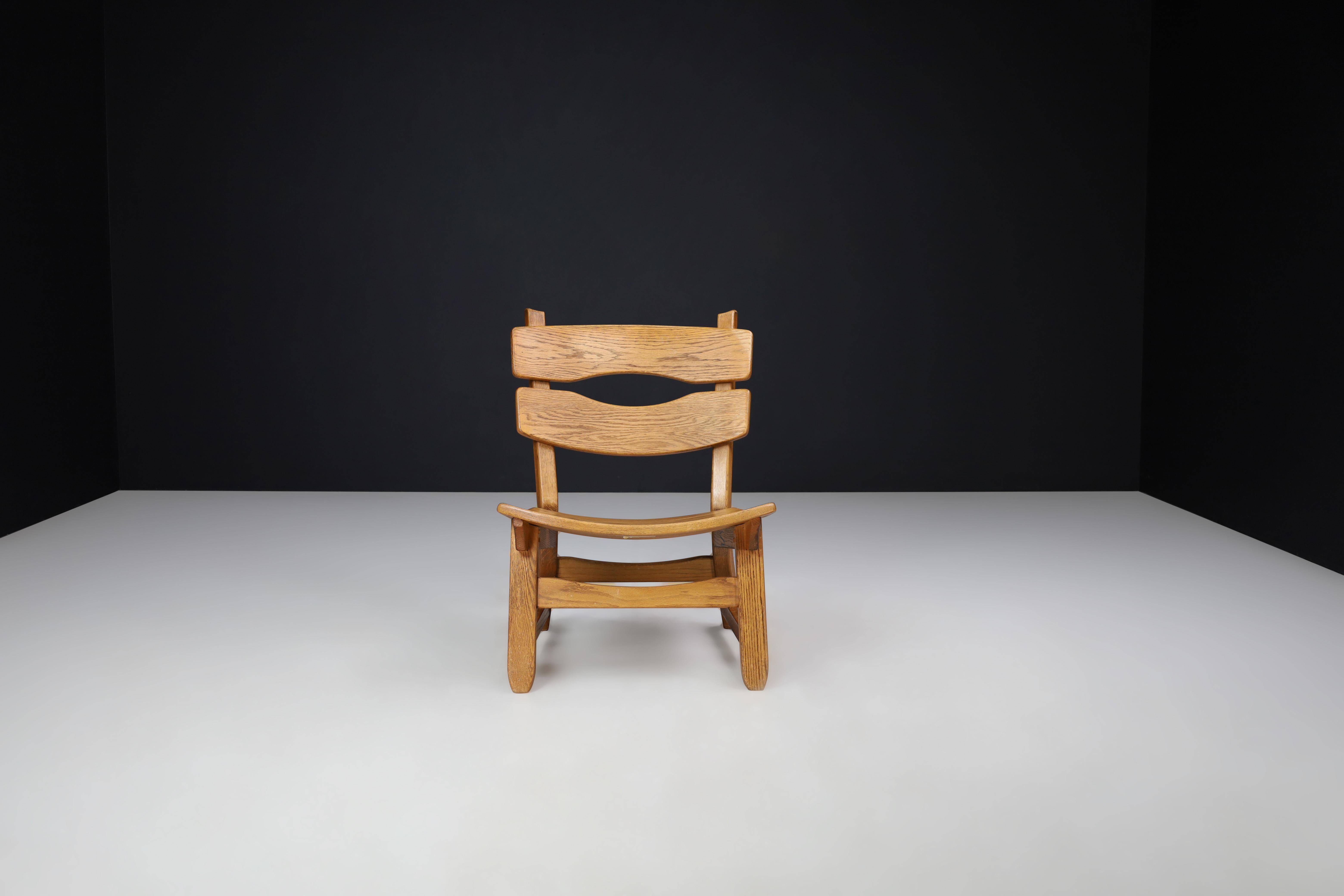 Sculptural Brutalist Lounge Chair in Blond Oak, France, 1960s For Sale 4