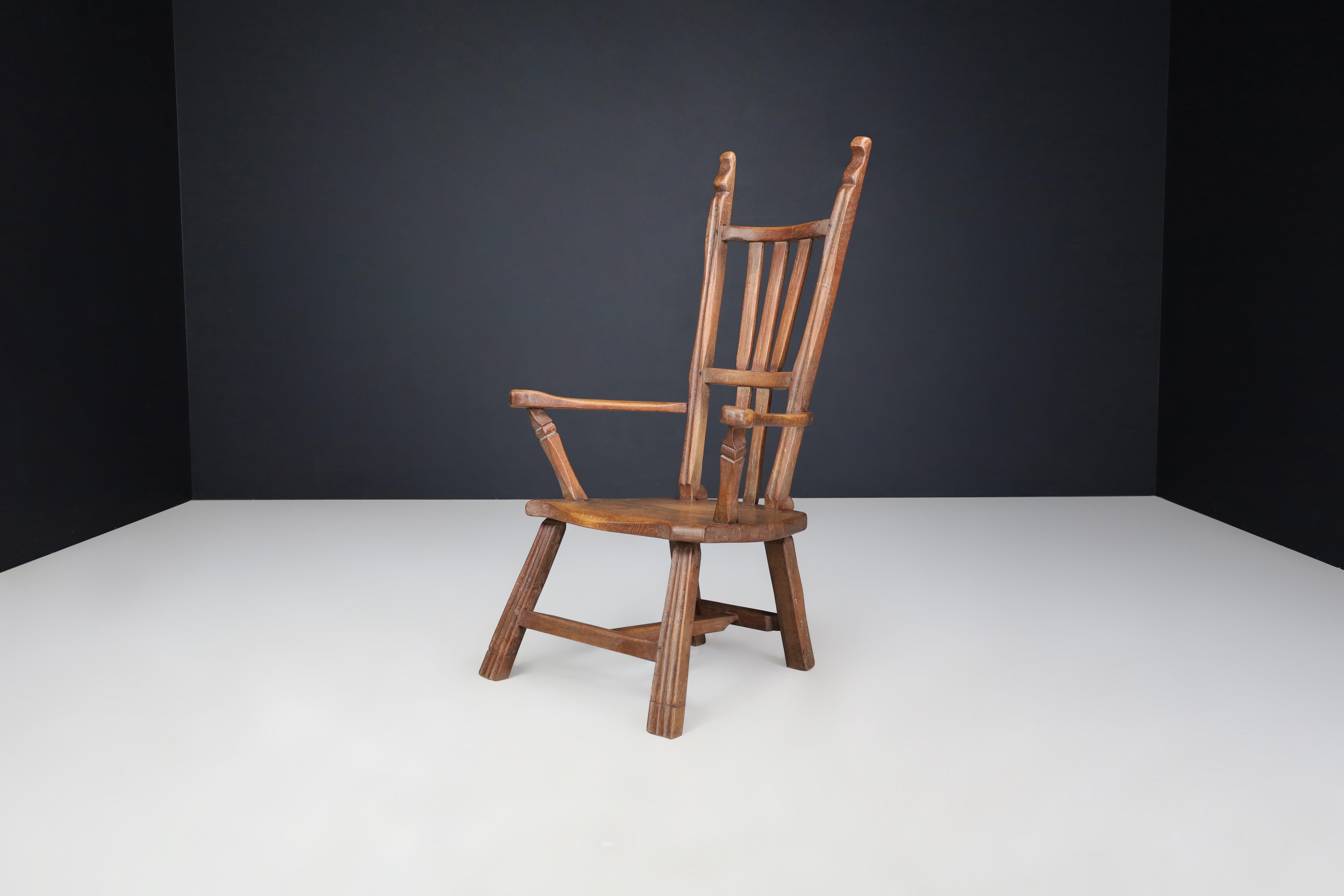 Skulpturaler brutalistischer Eichen-Sessel - Französische Handwerkskunst, 1960er Jahre im Angebot 2