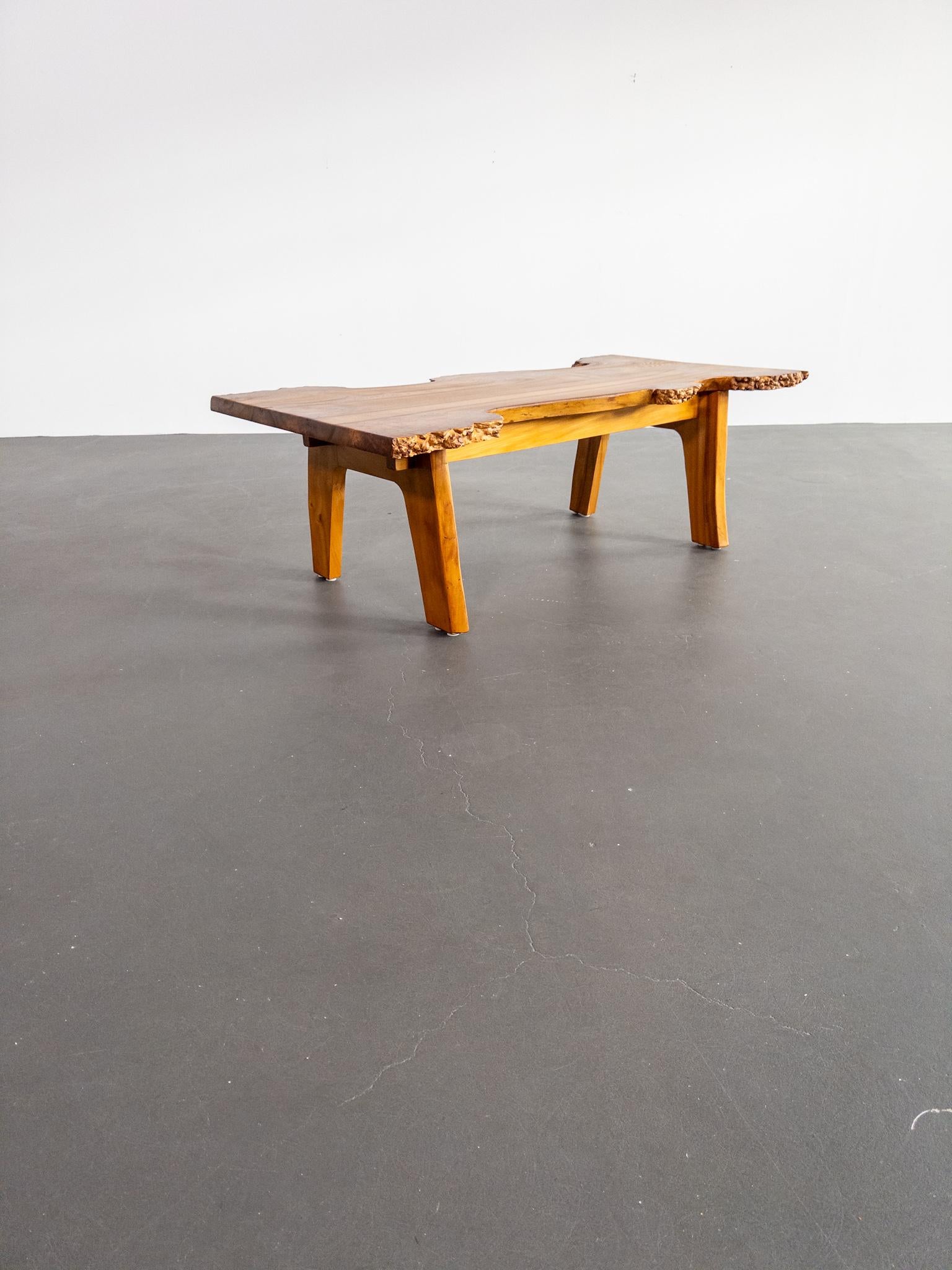 Mesa de centro escultórica de madera burl de Söwe Konst, Suecia, 1970 en venta 5