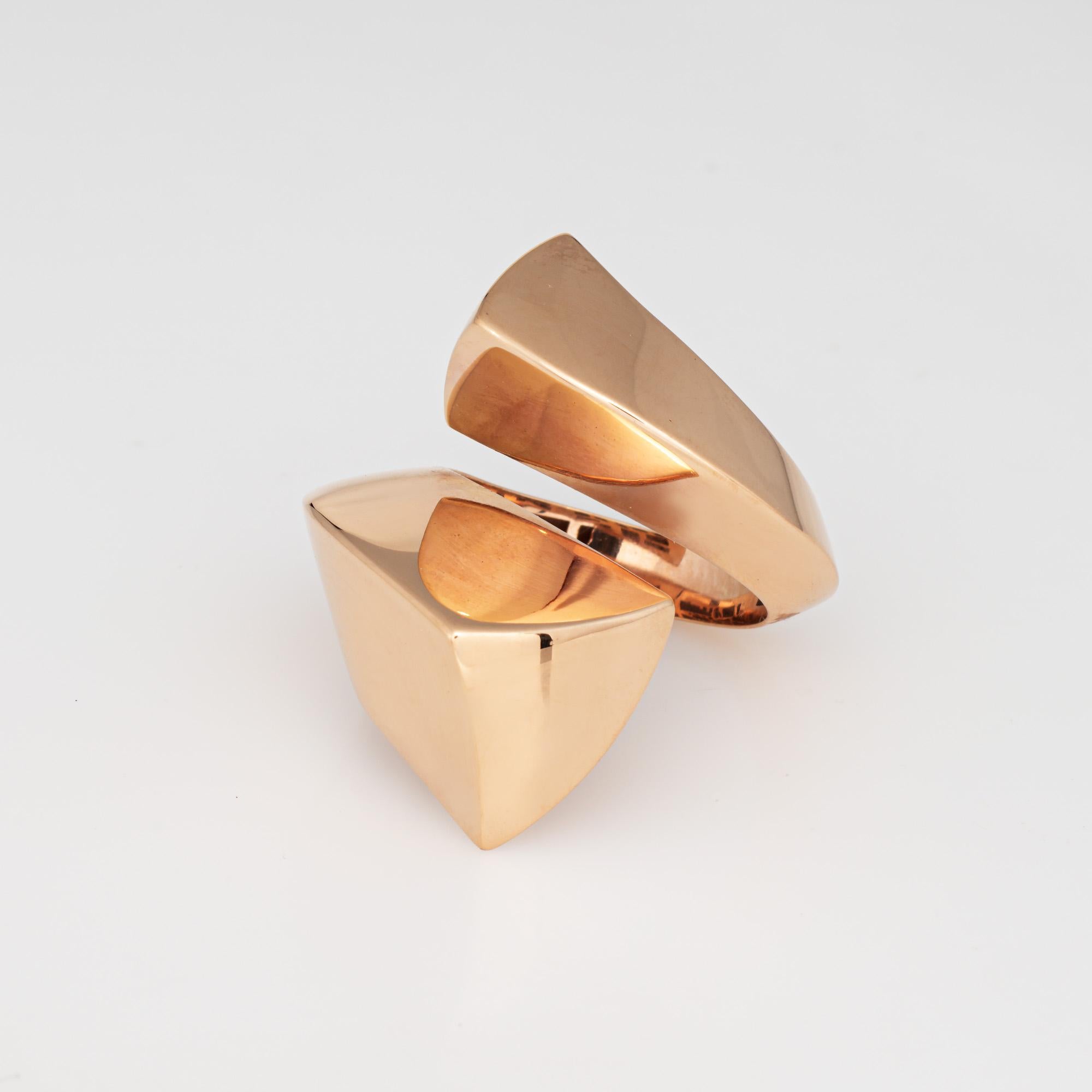 Anillo de derivación escultural Sz 6 Estate 18k Rose Gold Large Cocktail Band Jewelry Contemporáneo en venta