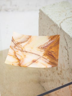Skulpturaler geschnitzter Onyx-Stein-Plattenteller