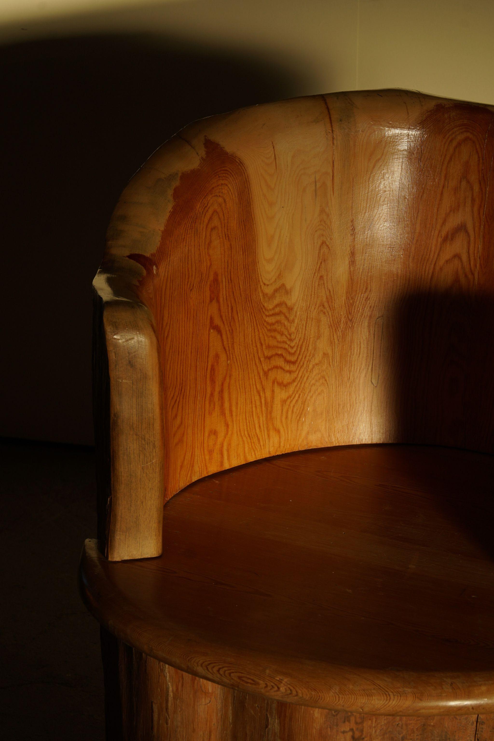 Sculptural Carved Wabi Sabi Brutalist Stump Chair in Solid Pine, Swedish, 1968 For Sale 7