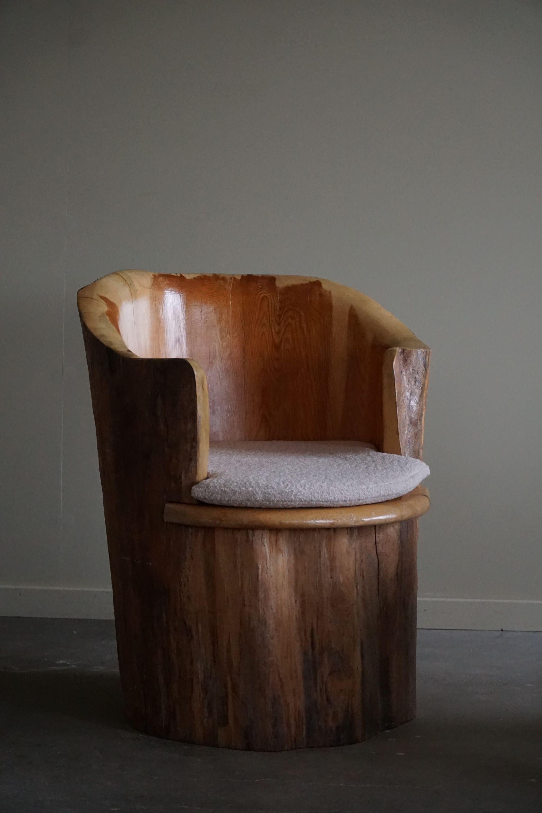 Sculptural Carved Wabi Sabi Brutalist Stump Chair in Solid Pine, Swedish, 1968 For Sale 10