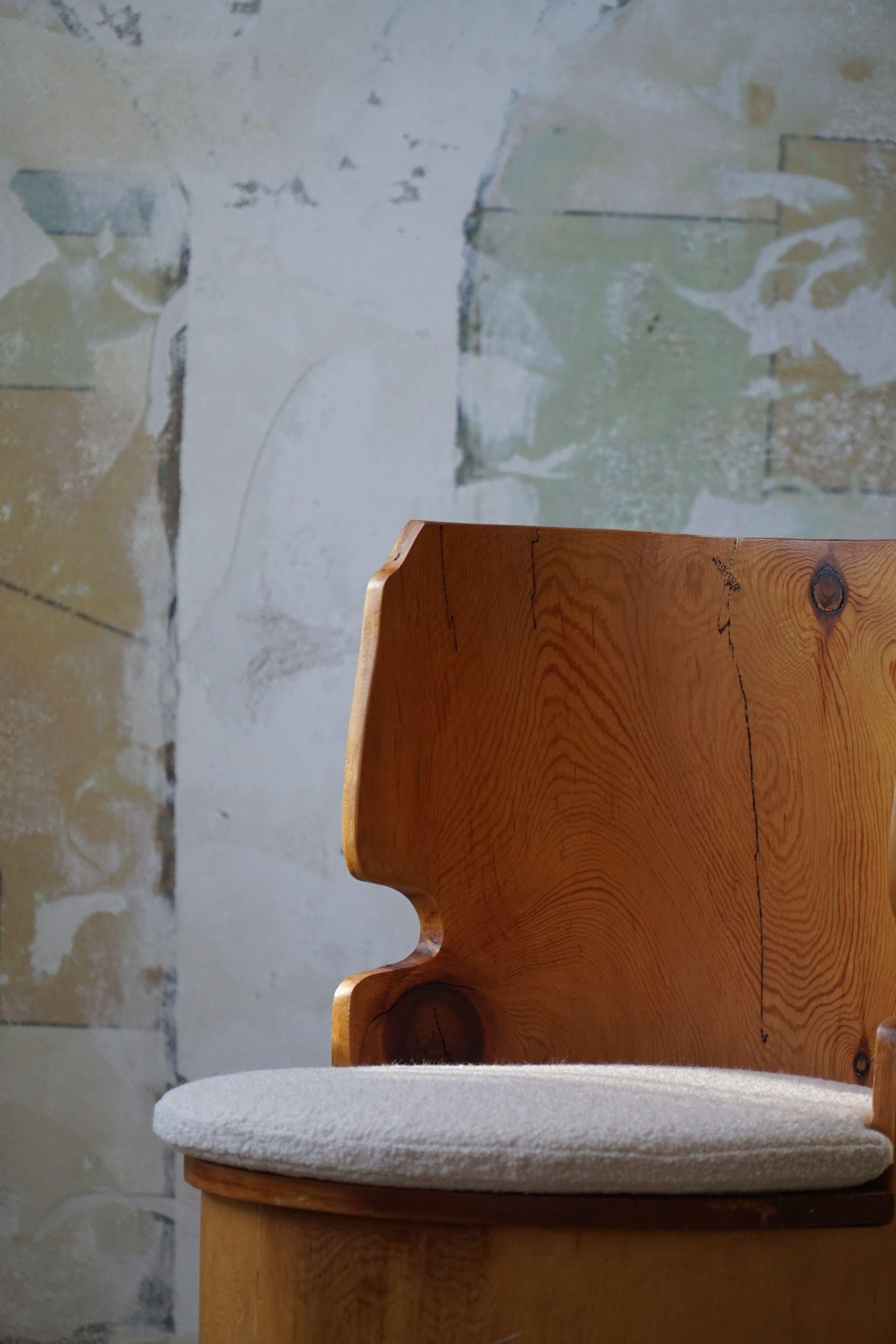 Sculptural Carved Wabi Sabi Brutalist Stump Chair in Solid Pine, Swedish, 1970s For Sale 9