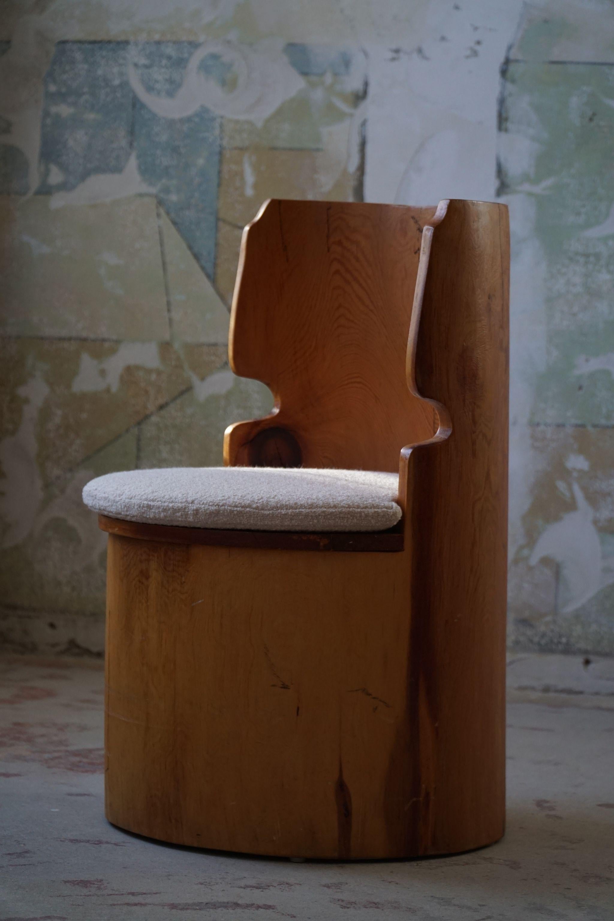 Sculptural Carved Wabi Sabi Brutalist Stump Chair in Solid Pine, Swedish, 1970s For Sale 10