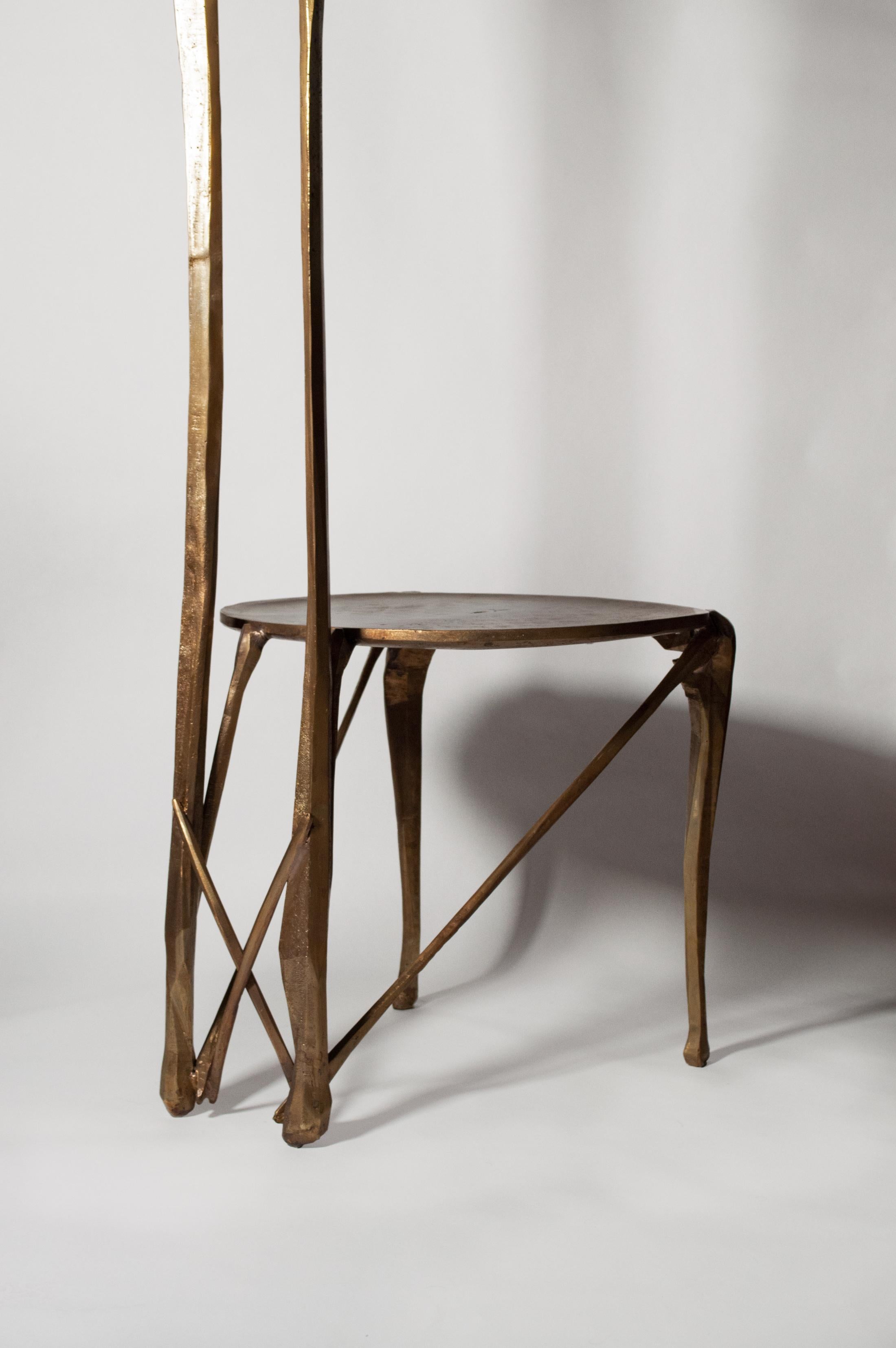 Chaise sculpturale en bronze coulé IGNIS OSSIUM, Patina personnalisable -Maroon Gold Neuf - En vente à Mexico City, MX