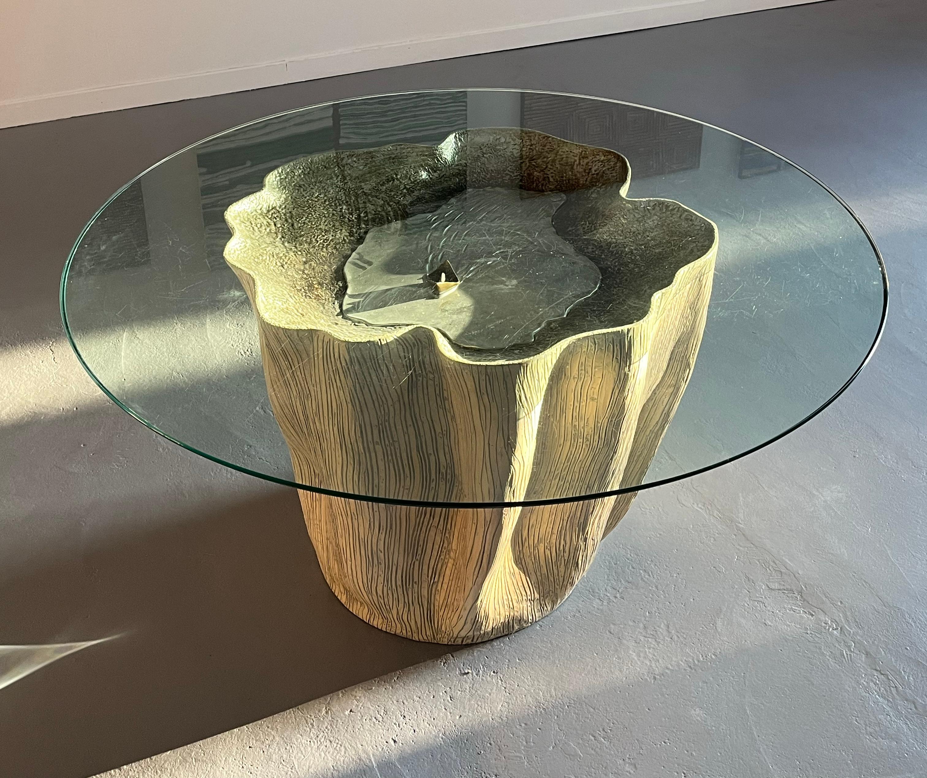 Unique organic design by Italian designer Annibale Oste - Glass top: 140 cm but can easily fit a 160/180 cm glass top.