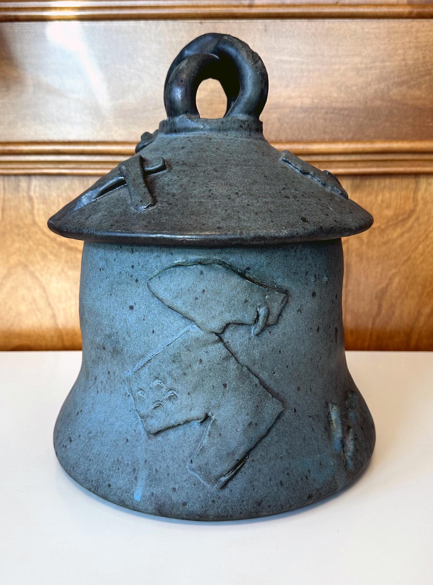 Modern Sculptural Ceramic Ashanti Jar Robert Turner Exhibited  For Sale