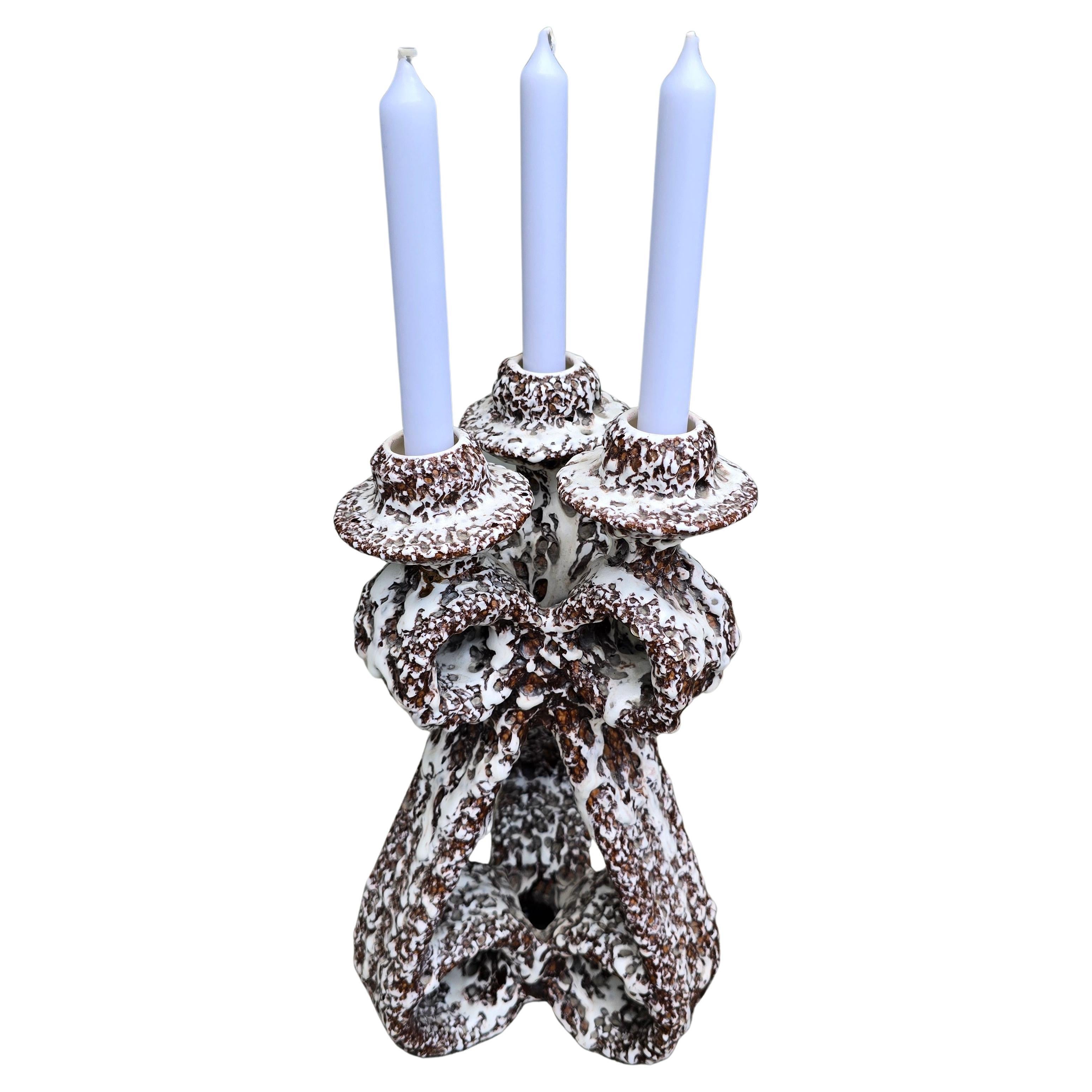 Candelero escultórico de cerámica de Marius Giuge, Vallauris, Francia, años 60 Moderno de mediados de siglo en venta