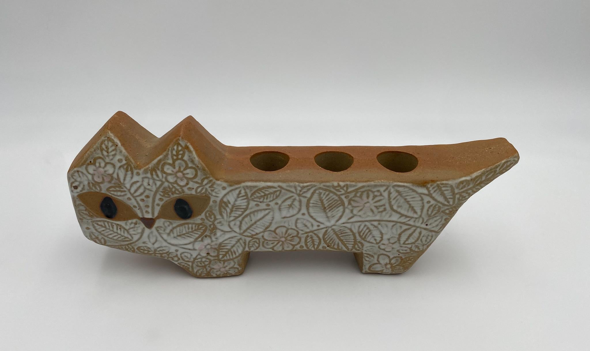 Skulpturaler Katzenkandelaber aus Keramik im Stil von Lisa Larson, 1960er Jahre  im Angebot 3