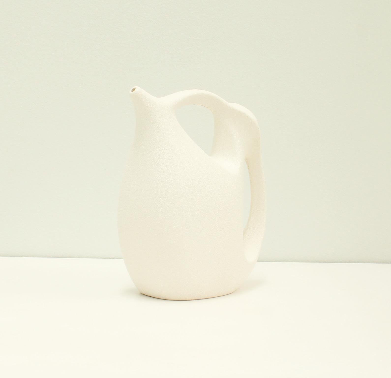Mid-Century Modern Sculptural Ceramic Jug Vase by Roberto Rigon for Bertoncello, Italy, 1970's For Sale