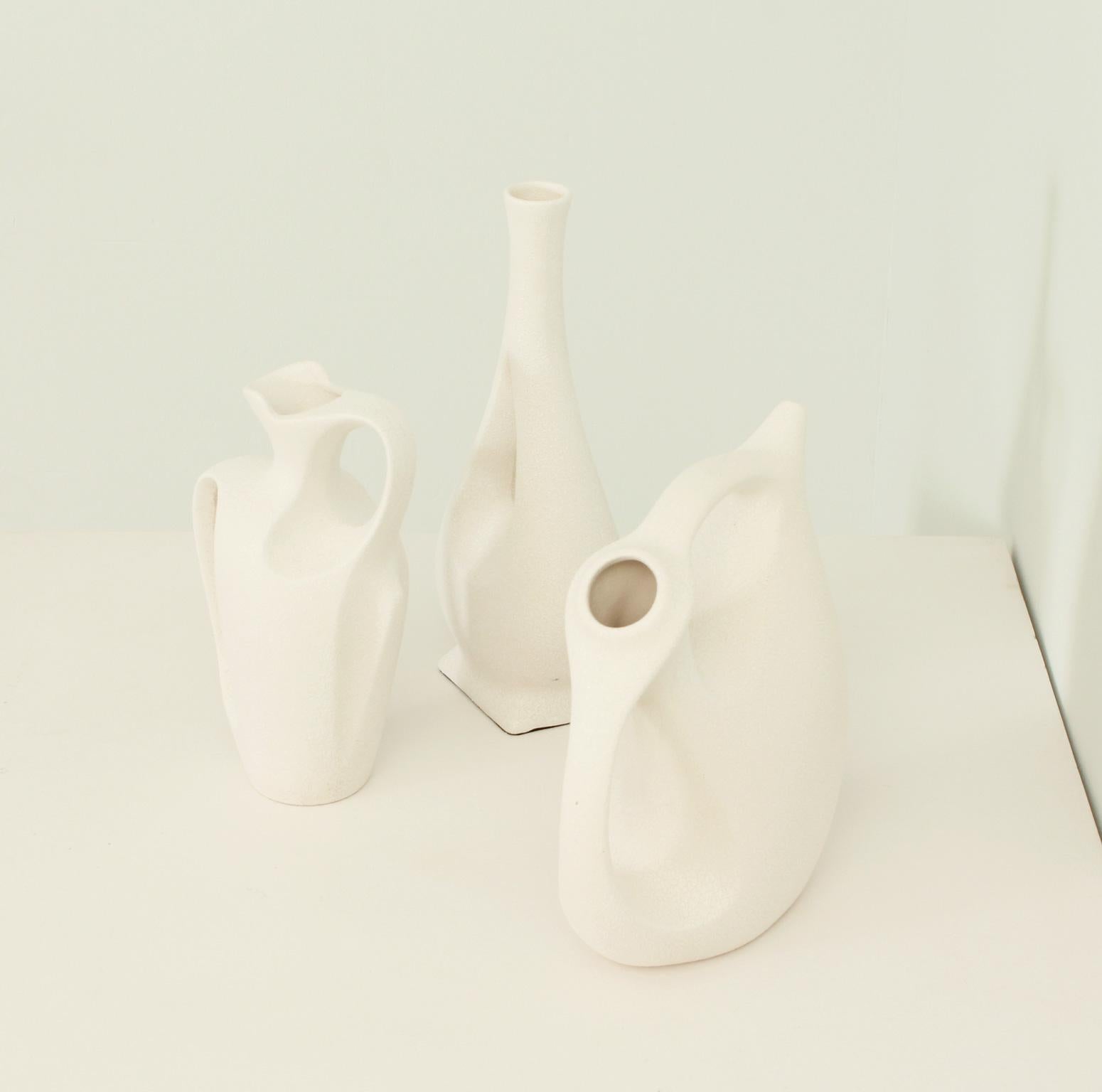 Late 20th Century Sculptural Ceramic Jug Vase by Roberto Rigon for Bertoncello, Italy, 1970's For Sale