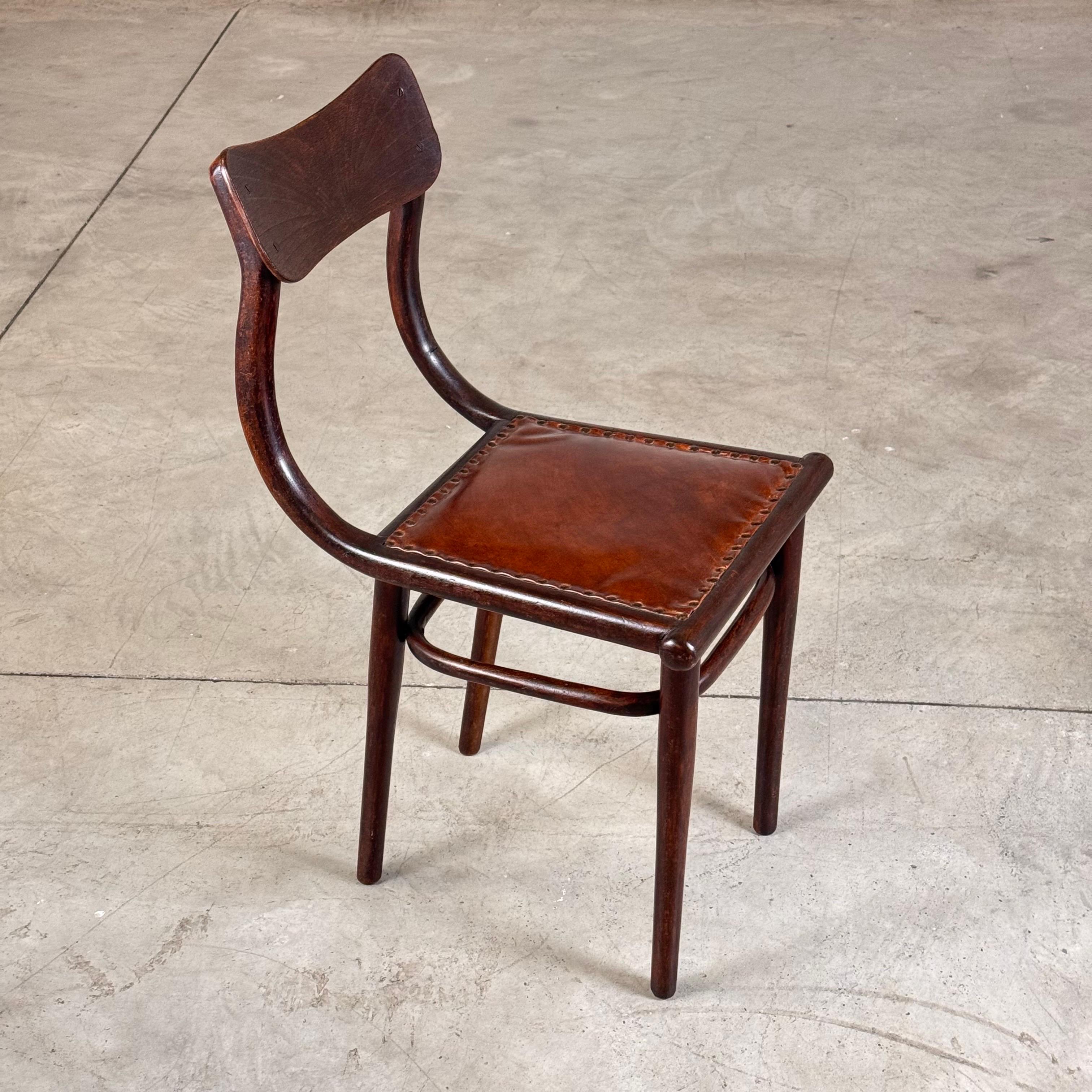 Sculptural Chair 
