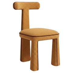 Sculptural Chair in Bouclé Upholstery with Architectural Silhouette By Mondo