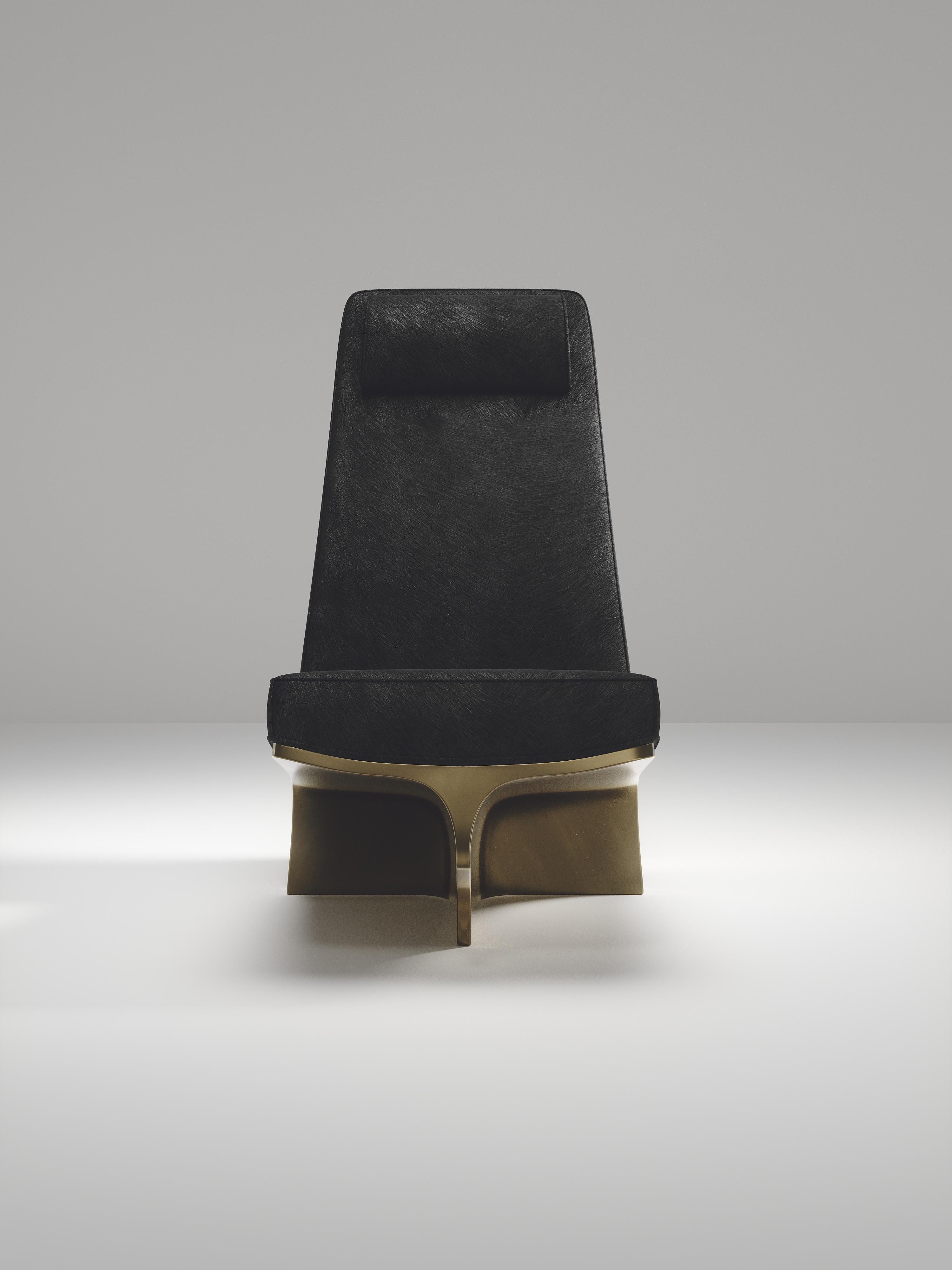 Français Chaise sculpturale en laiton patiné bronze de Patrick Coard Paris en vente