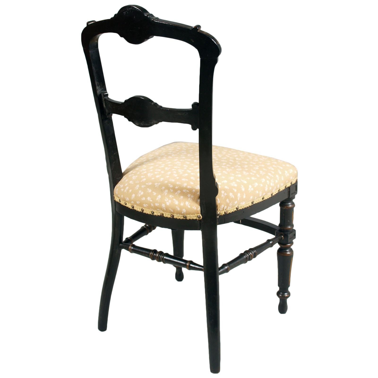 Skulpturale Stühle im Art nouveau-Stil von Giacomo Cometti aus handgeschnitztem, ebonisiertem Walnussholz im Angebot 2