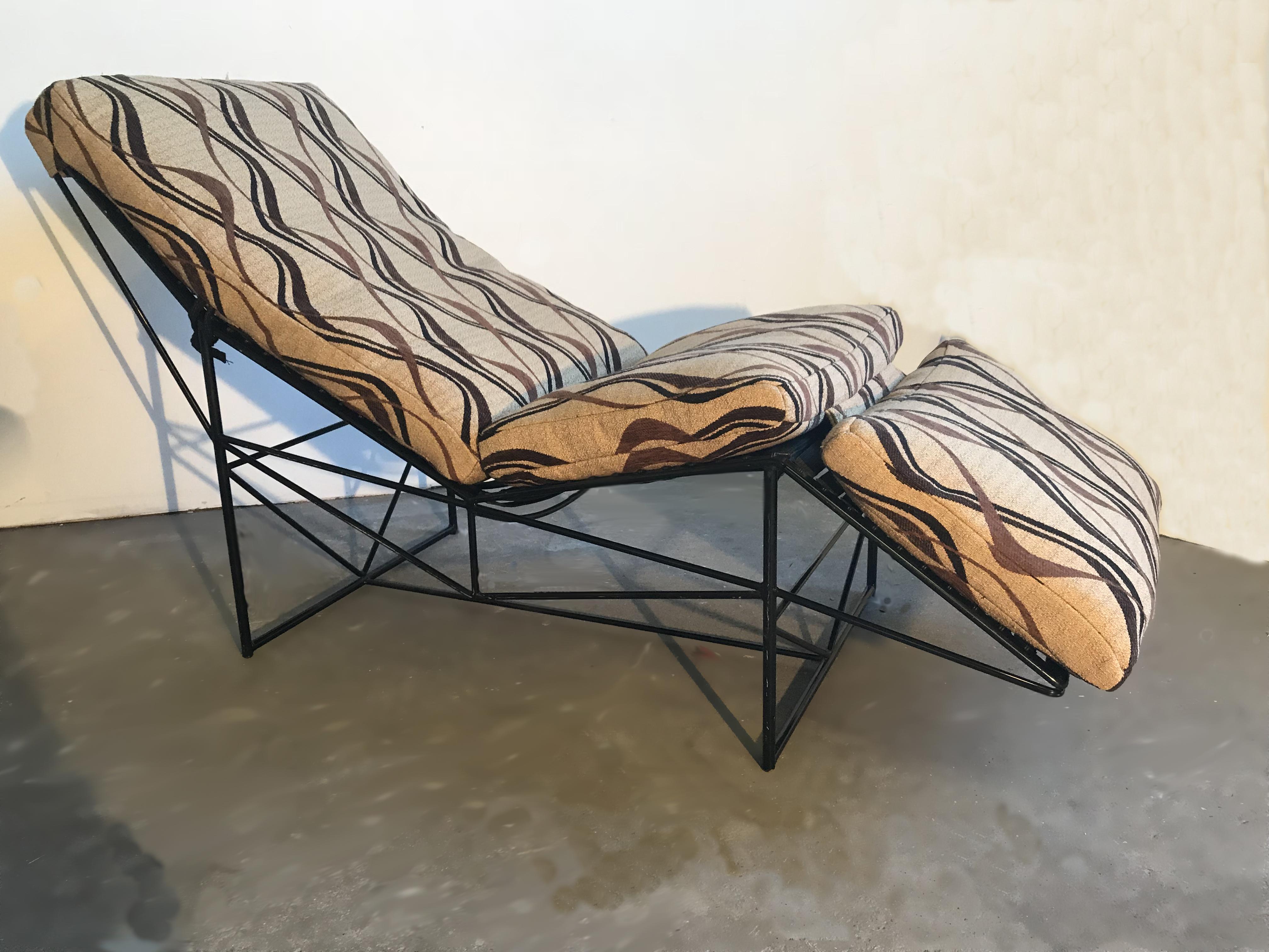 Metal Sculptural Chaise Lounge by Paolo Passerini, 1985