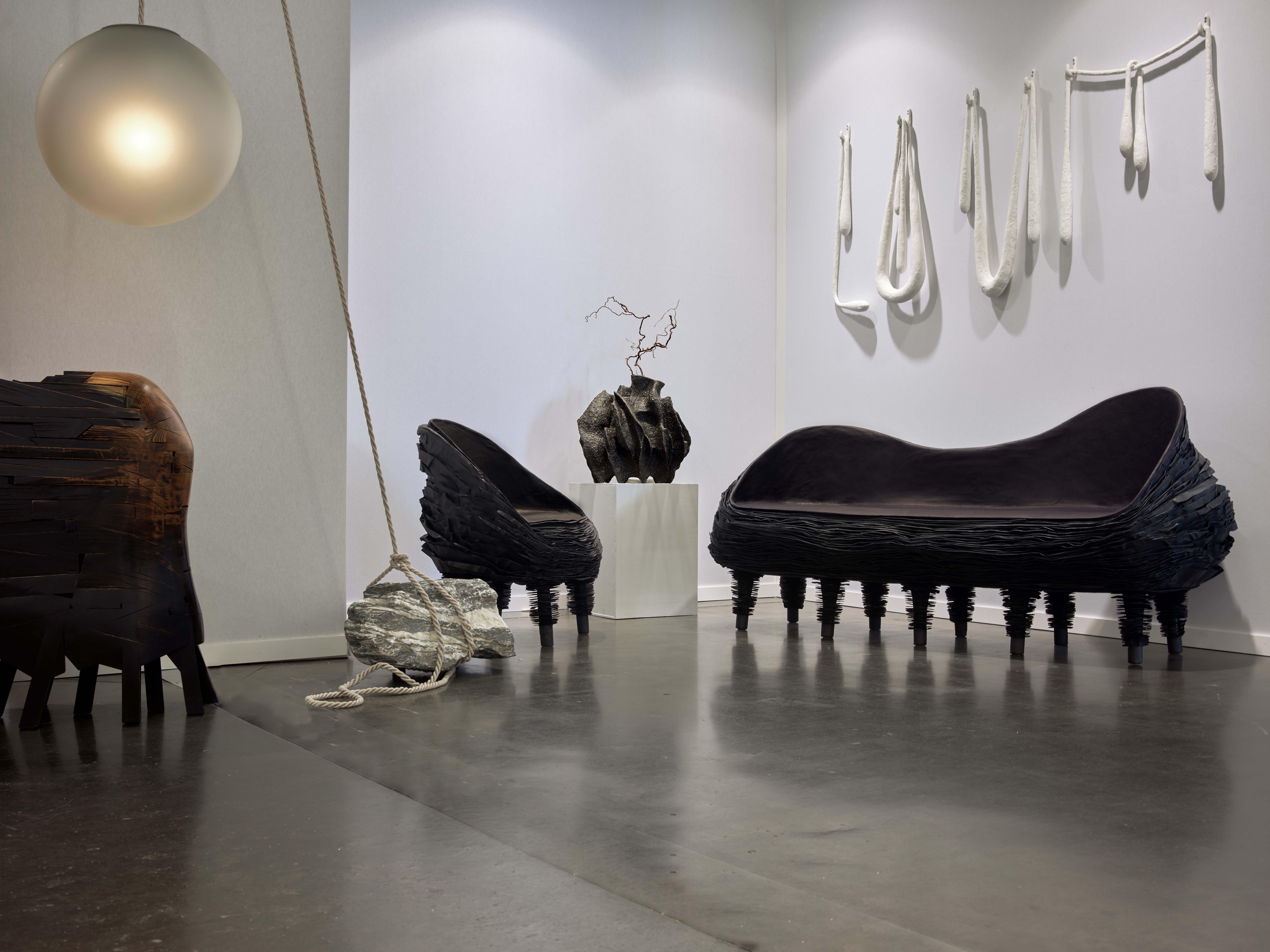 Vaso scultoreo contemporaneo ucraino a chamotte Pinzel Large di Voznicki In condizioni Nuovo in vendita a Amsterdam, NL