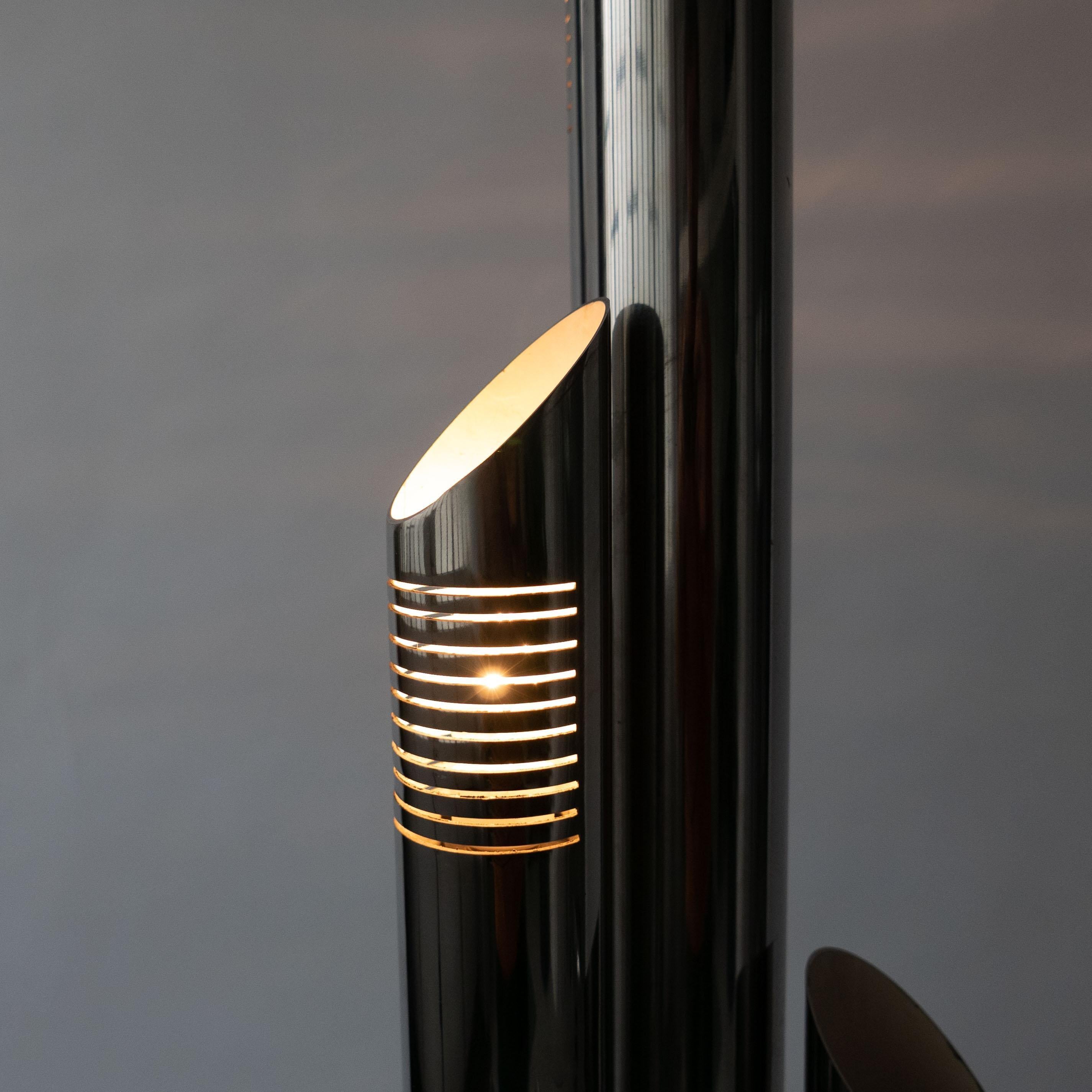 Sculptural Chromed Floor Lamp by Goffredo Reggiani, Italian Collectible Design For Sale 4
