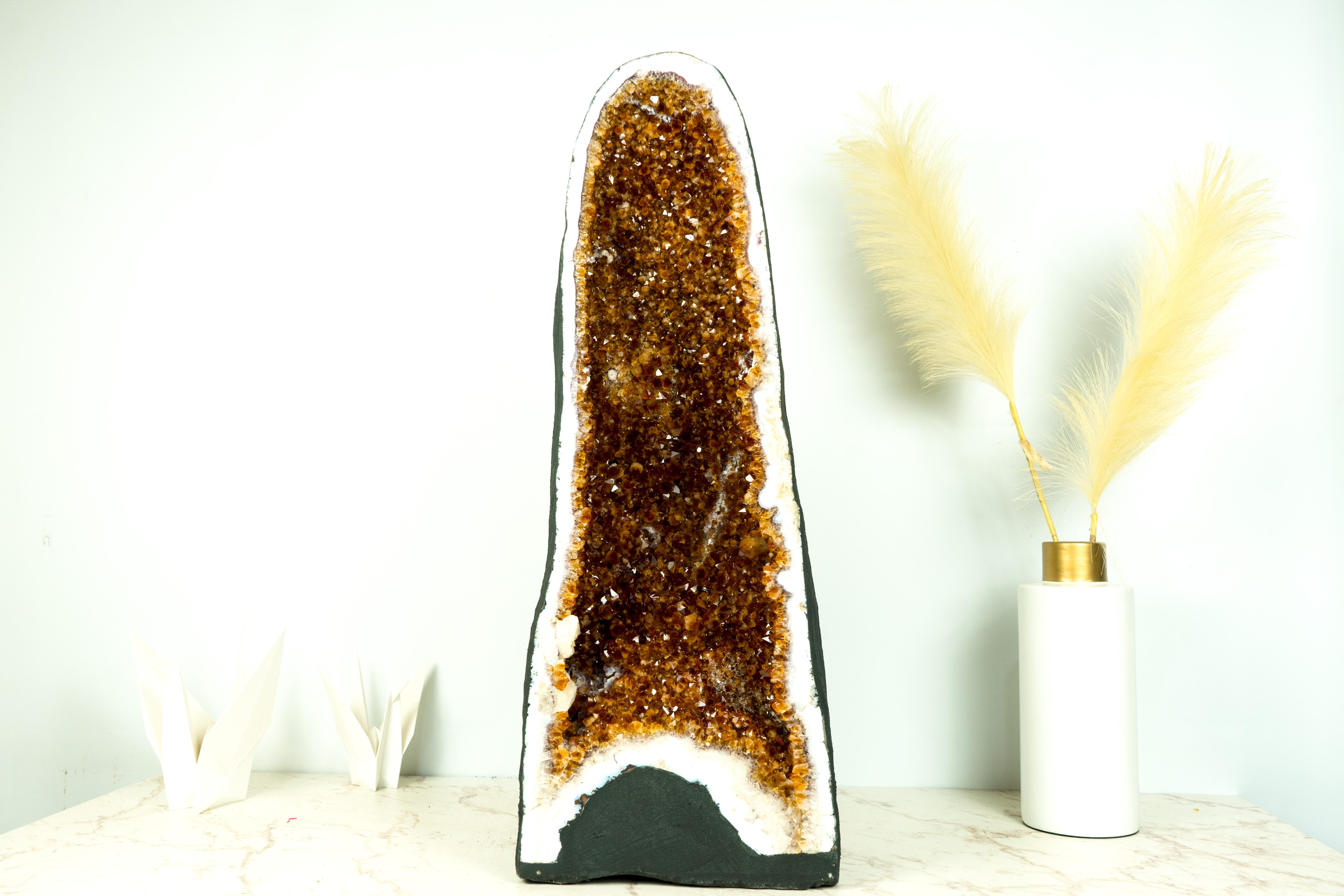 Skulpturale Citrin-Geode-Kathedrale aus Madeira mit hochkarätigem Madeira-Citrin, Super-Extra im Angebot 5