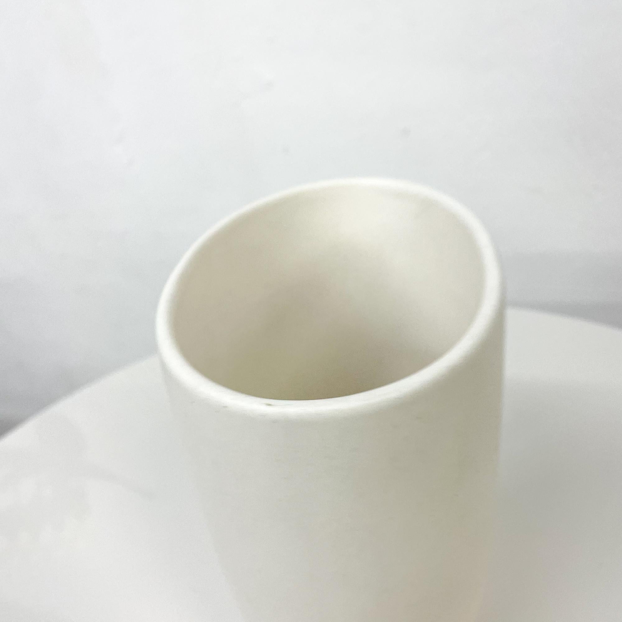 American Design by Maria V White Pottery Vase Sculptural Modern 1980s For Sale