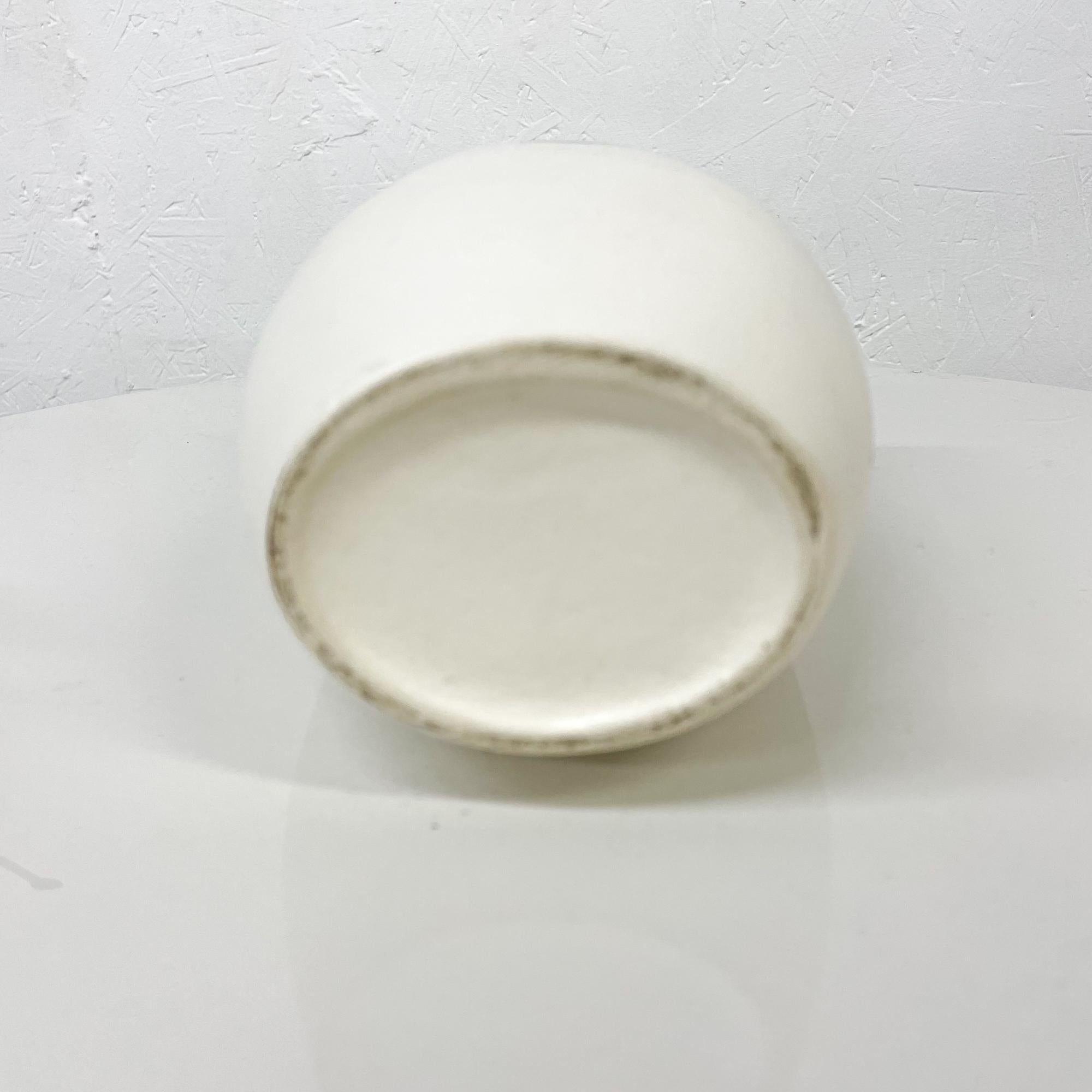 Ceramic Design by Maria V White Pottery Vase Sculptural Modern 1980s For Sale