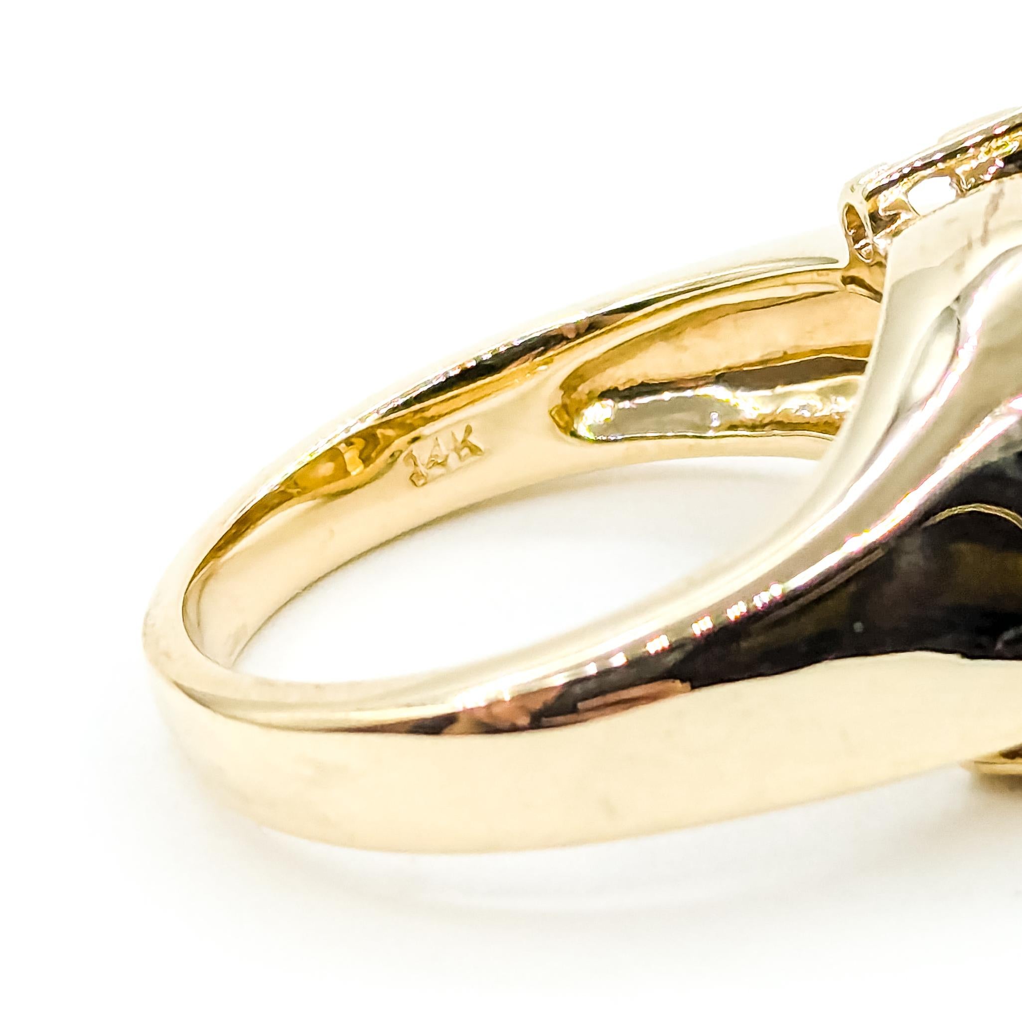 Sculptural Cocktail Pearl & Diamond Ring in 14k en venta 4