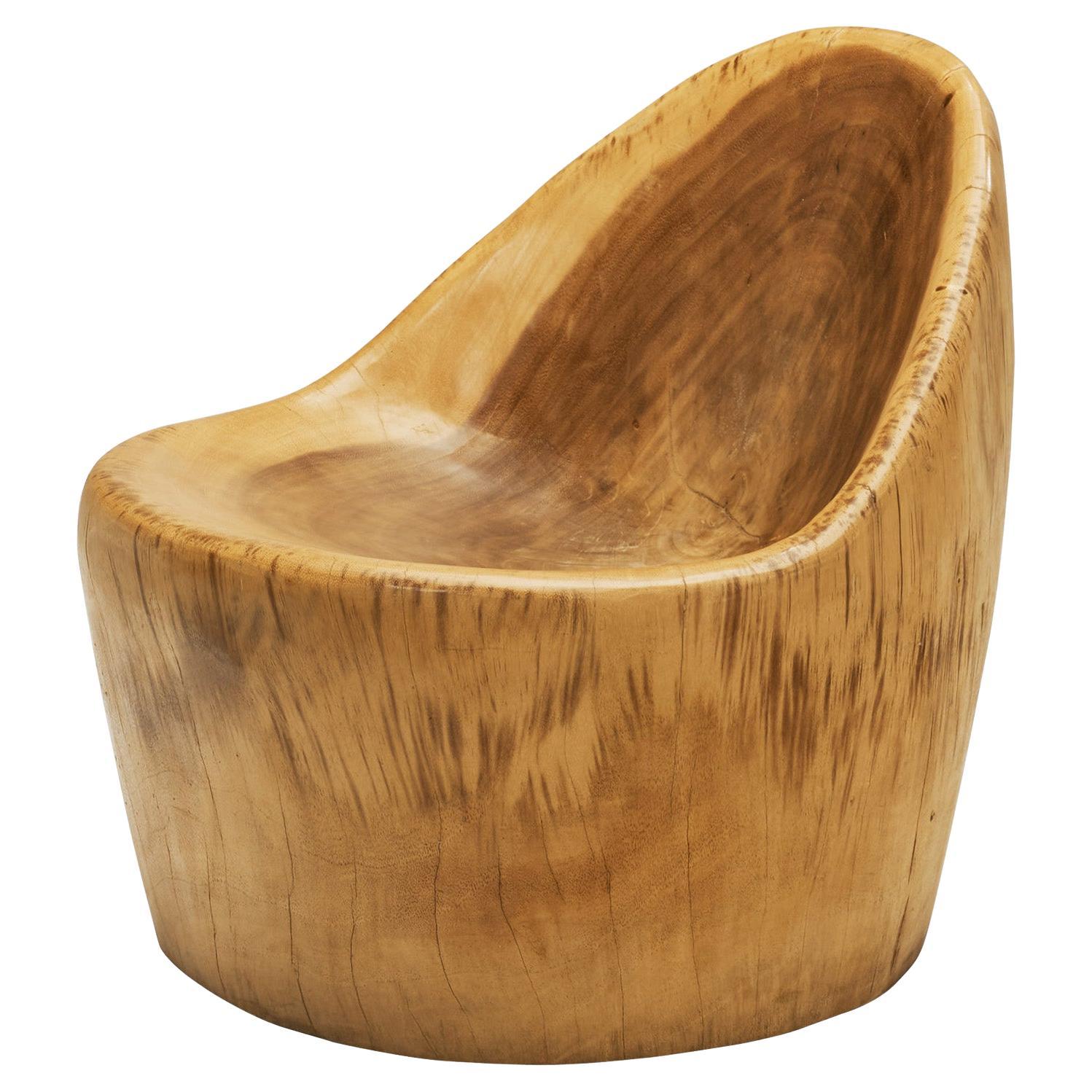 Silla Escultórica de Madera de Coco, Europa Segunda mitad del siglo XX en venta