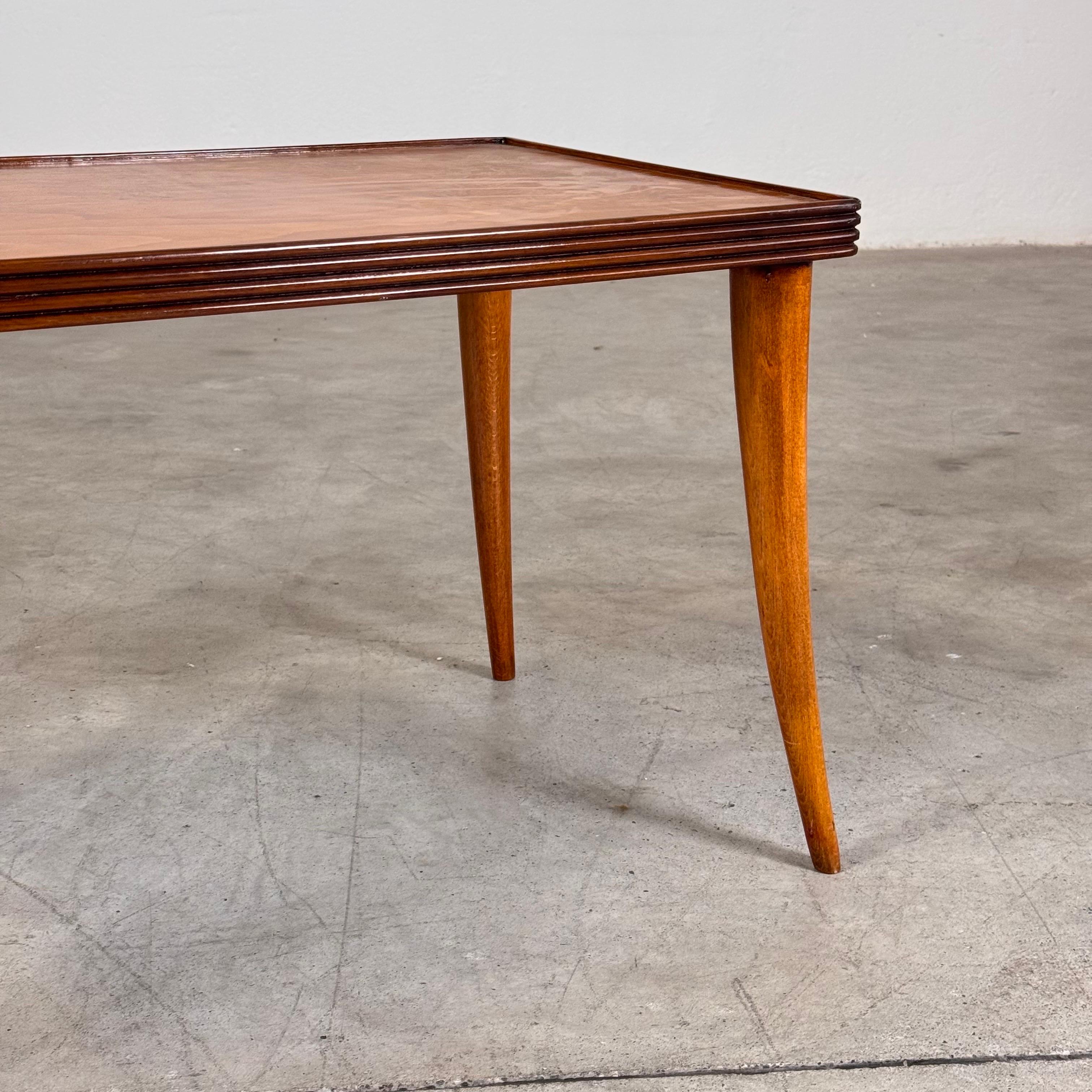 Table basse sculpturale attribuée à Paolo Buffa pour La Permanente Mobili Cantù en vente 4