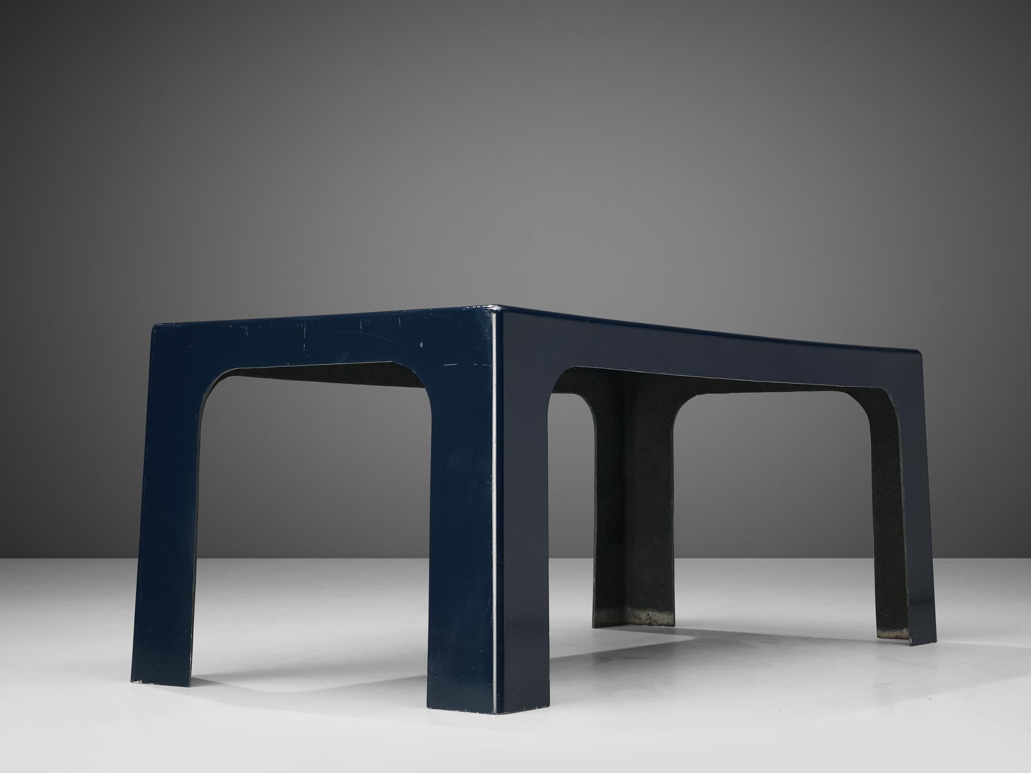 Post-Modern Sculptural Coffee Table in Blue Fiberglass