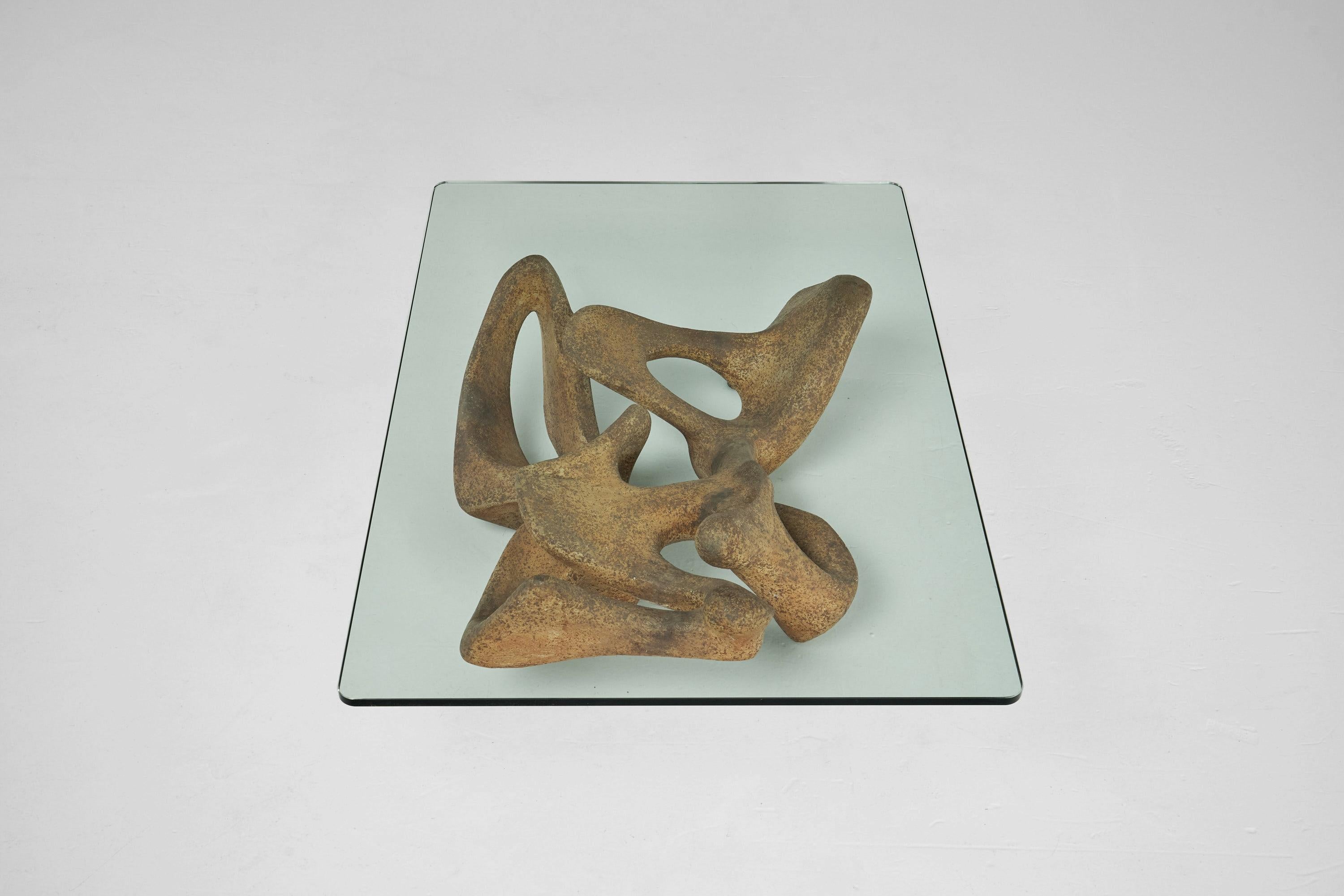 Sculptural Coffee Table in Concrete, Italy, 1960 7