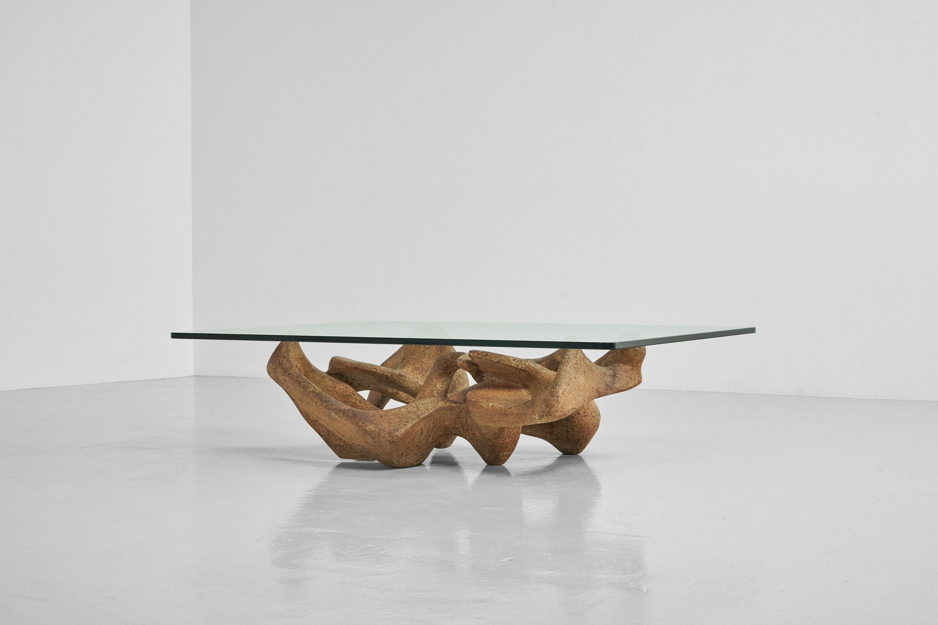 Sculptural Coffee Table in Concrete, Italy, 1960 2