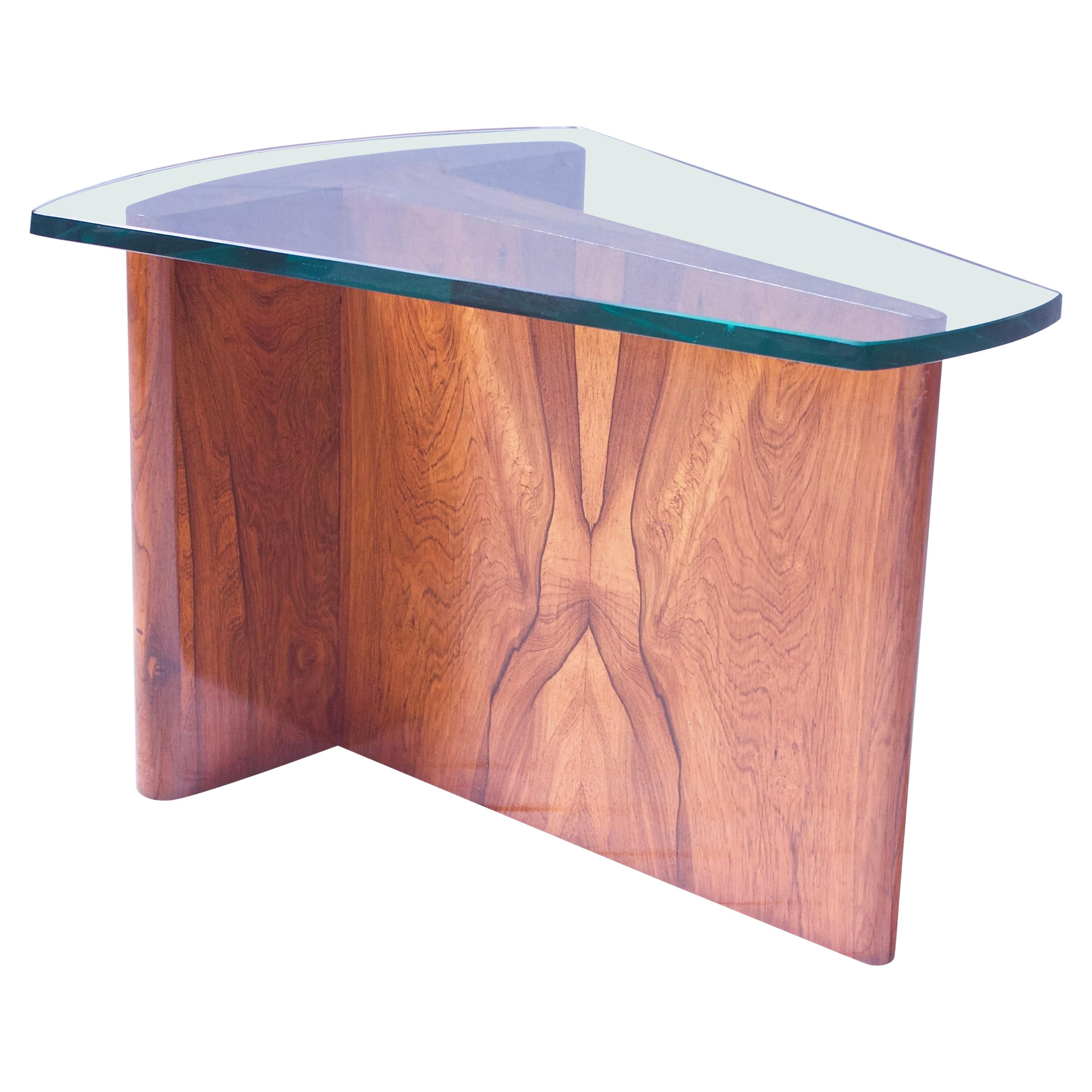 Sculptural Coffee Table in Italian Walnut with Beveled-Glass Top, Italy, 1960s