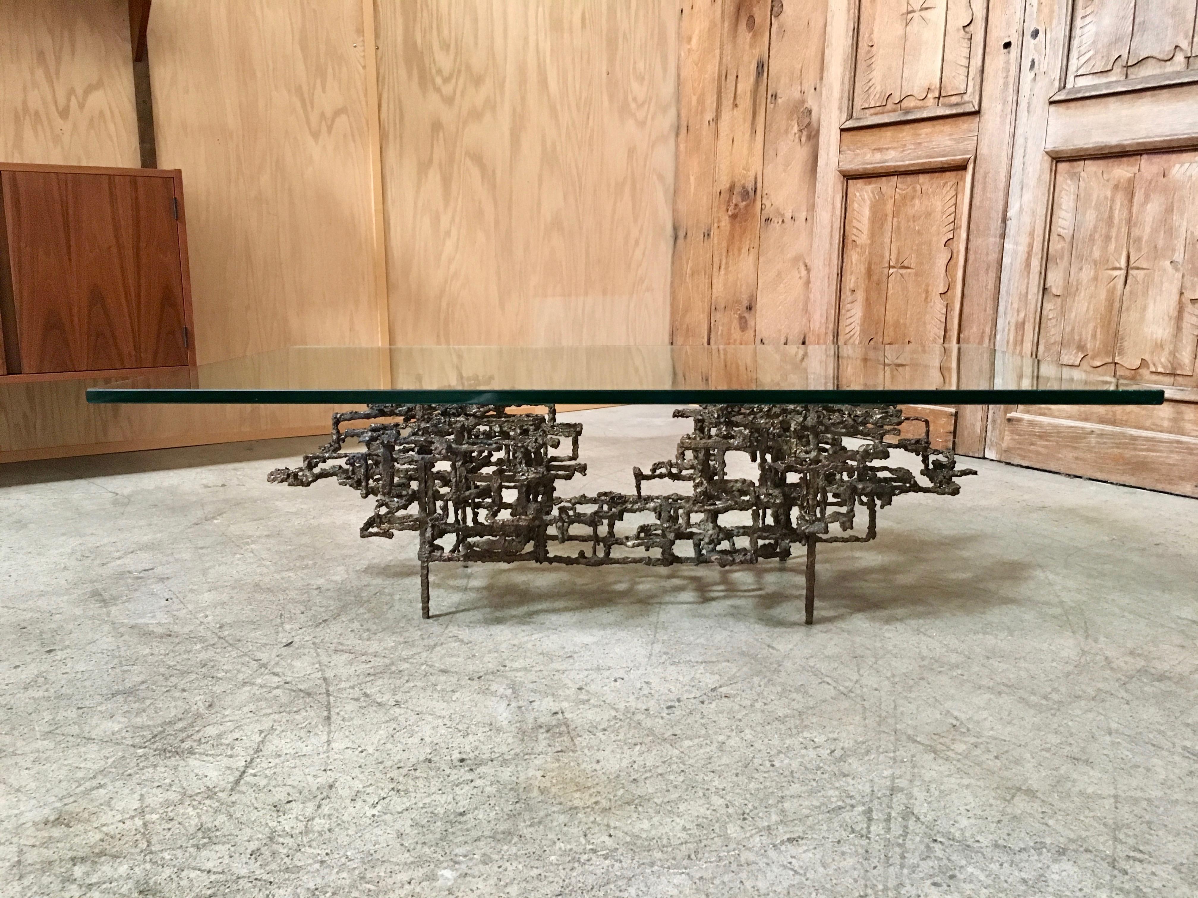 Mid-Century Modern  Sculptural Coffee Table in the Style of Daniel Gluck