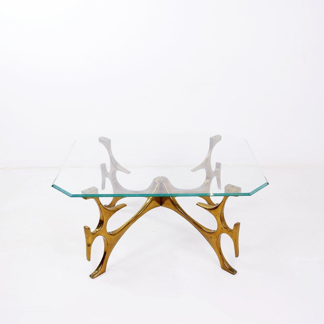 Sculptural Coffee Table in the style of Fred Brouard - Circa 1960s en vente 4