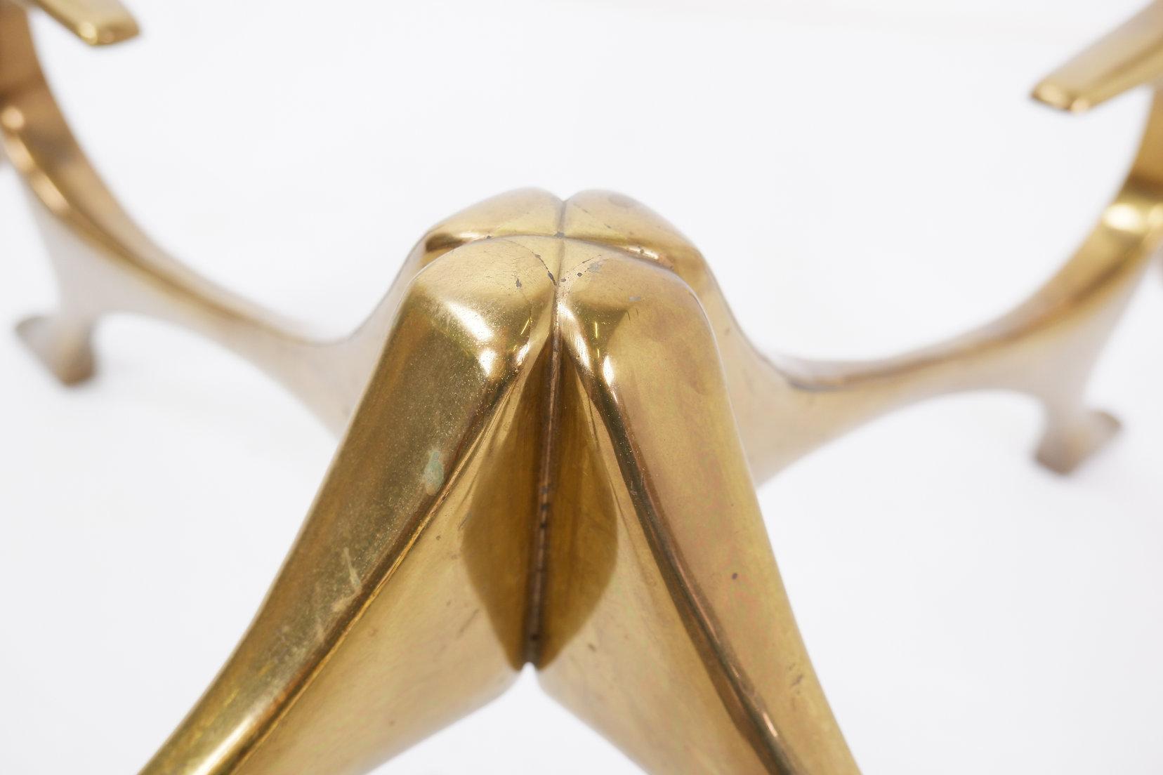 Laiton Sculptural Coffee Table in the style of Fred Brouard - Circa 1960s en vente