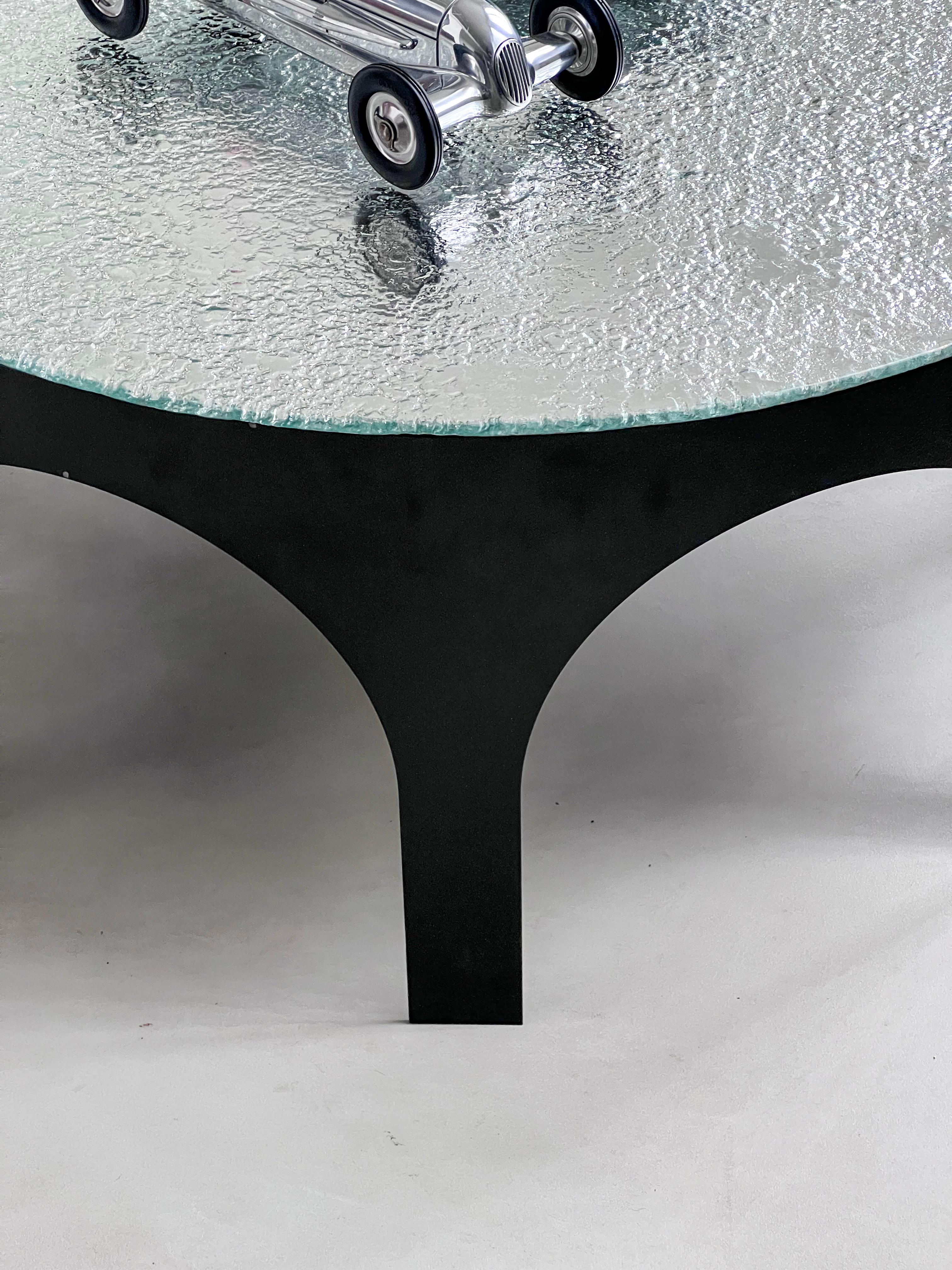 Italian Arches Coffee Table with silver hand made glass - Made in Milano For Sale 1