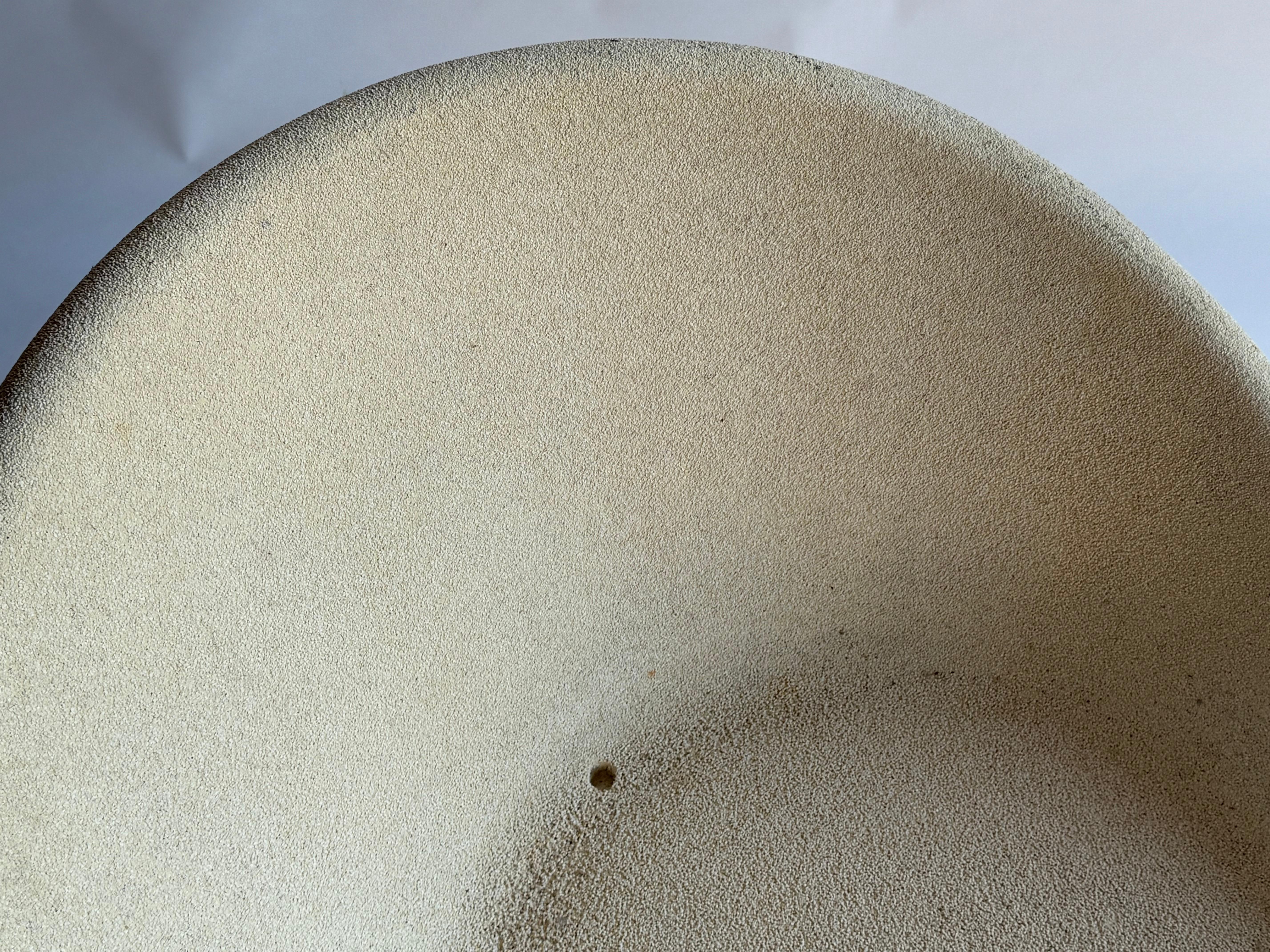 Sillones escultóricos de hormigón, años 60, Italia en venta 9