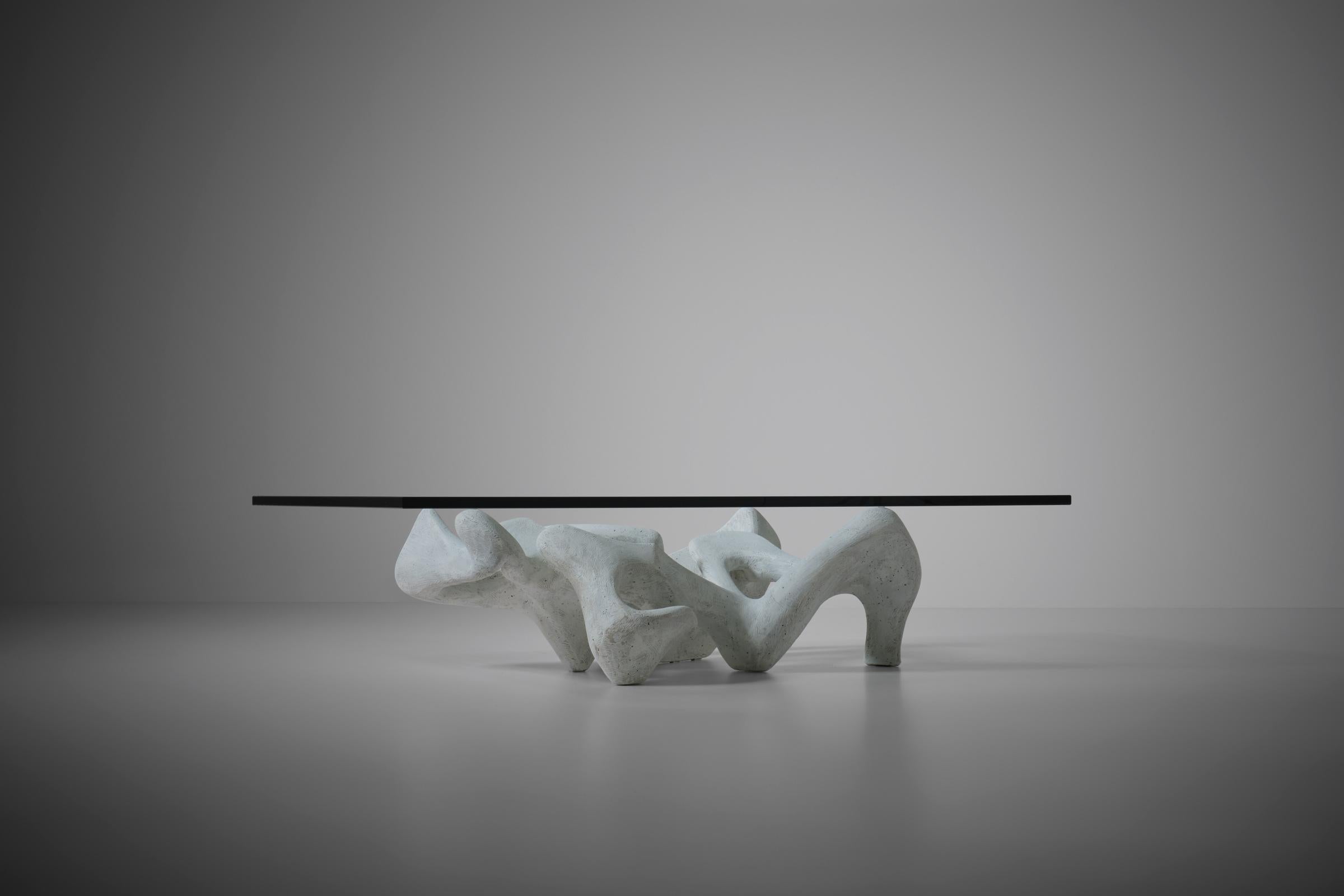 Sculptural Concrete Coffee Table, Italy, 1970s For Sale 2