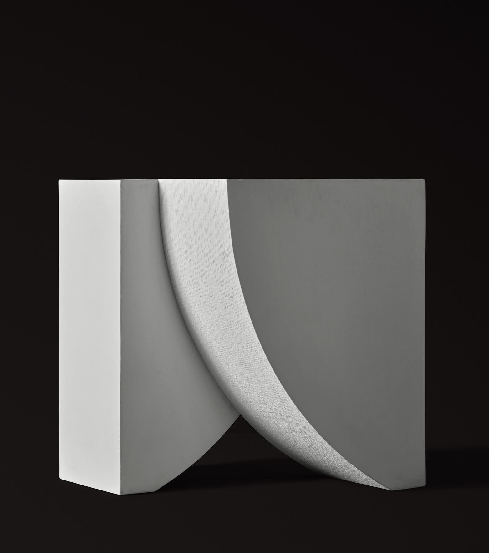 Modern Sculptural Concrete Planter, ICARUS 01 by Sirak (short) For Sale