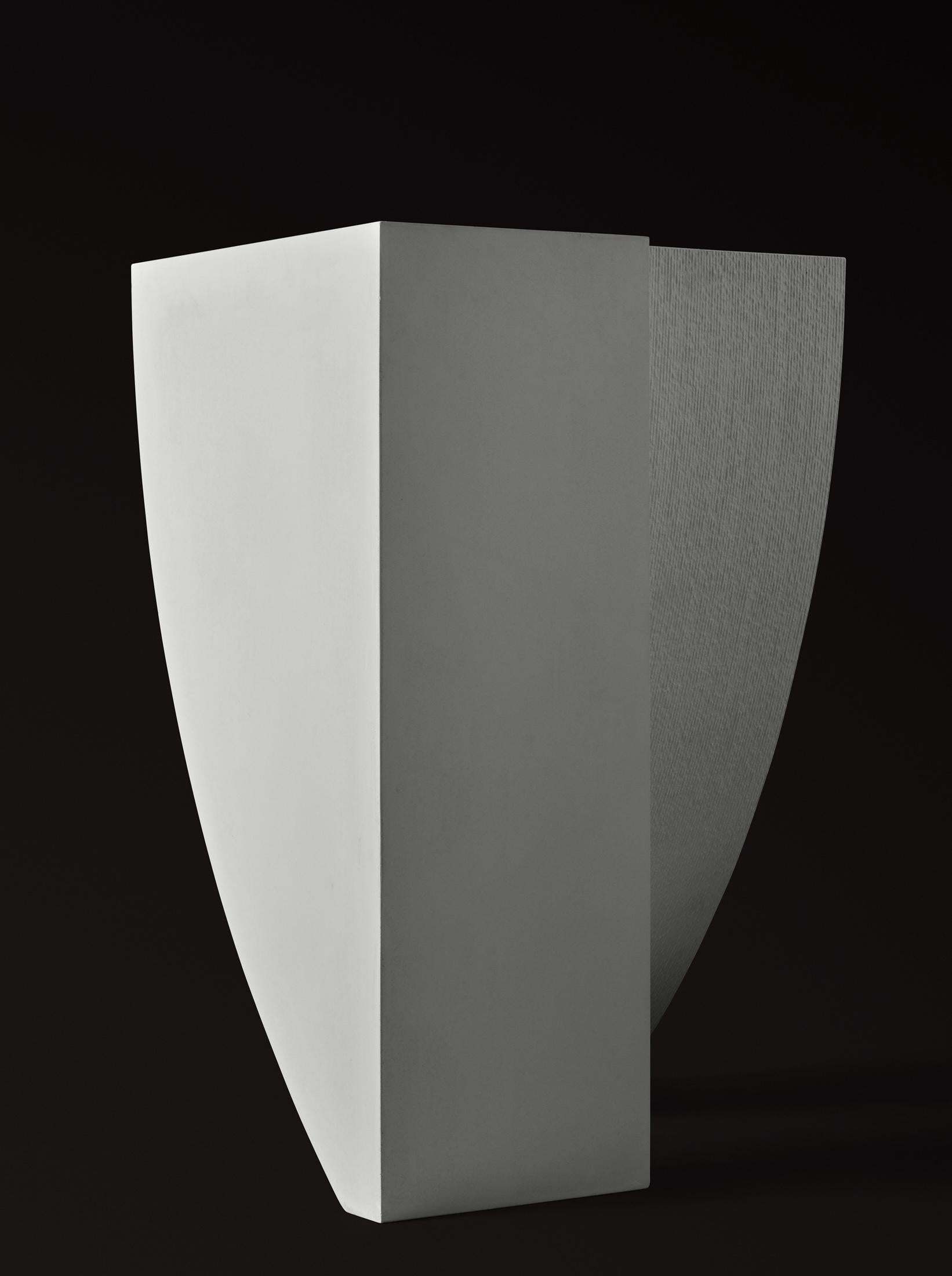 Américain Jardinière sculpturale en béton, ICARUS 03 par Sirak (haut) en vente