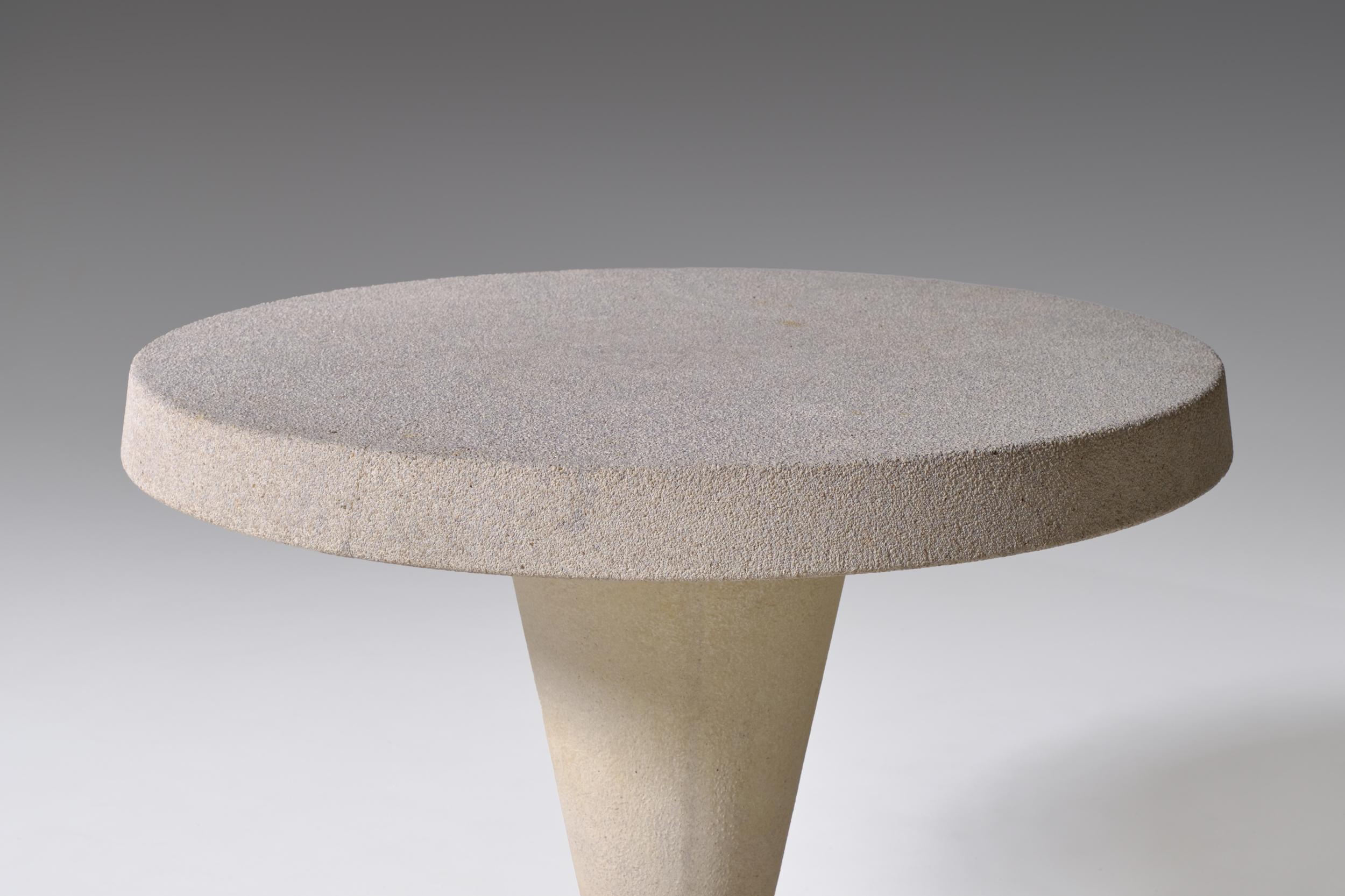 Sculptural Concrete Side Table, Italy, 1960s In Good Condition In Rotterdam, NL