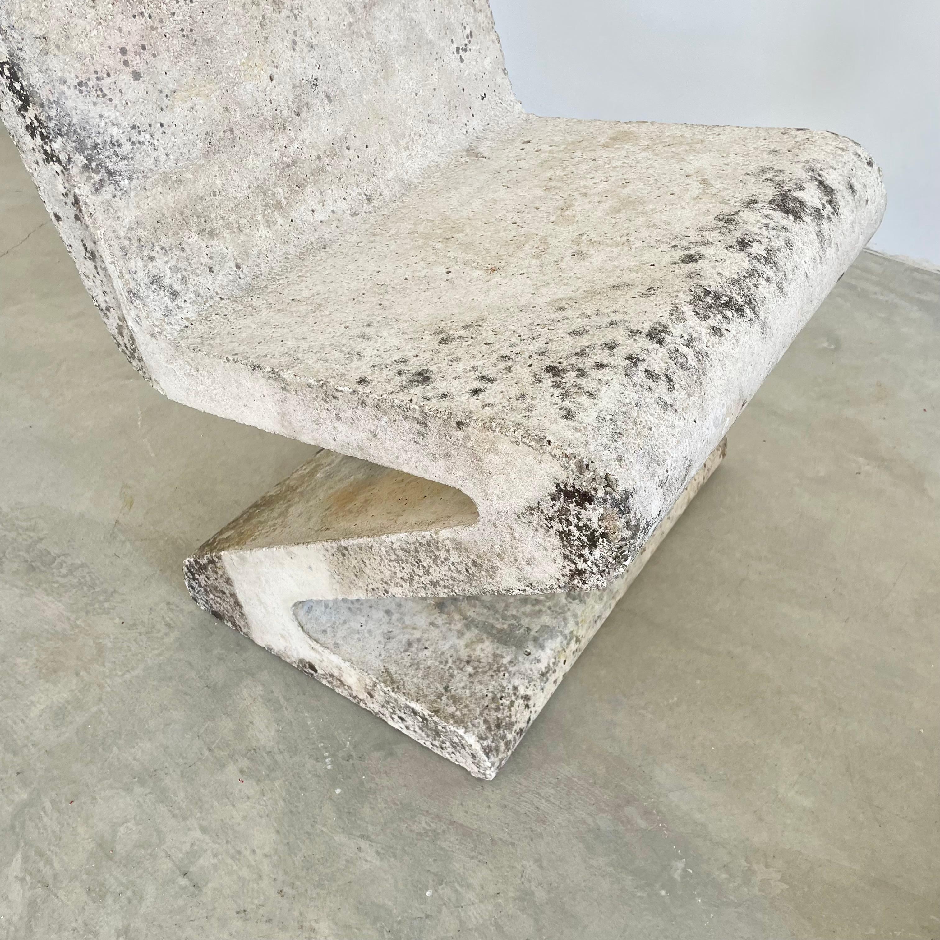 Sculptural Concrete Zig Zag Chair and Table, 1960s Switzerland 2